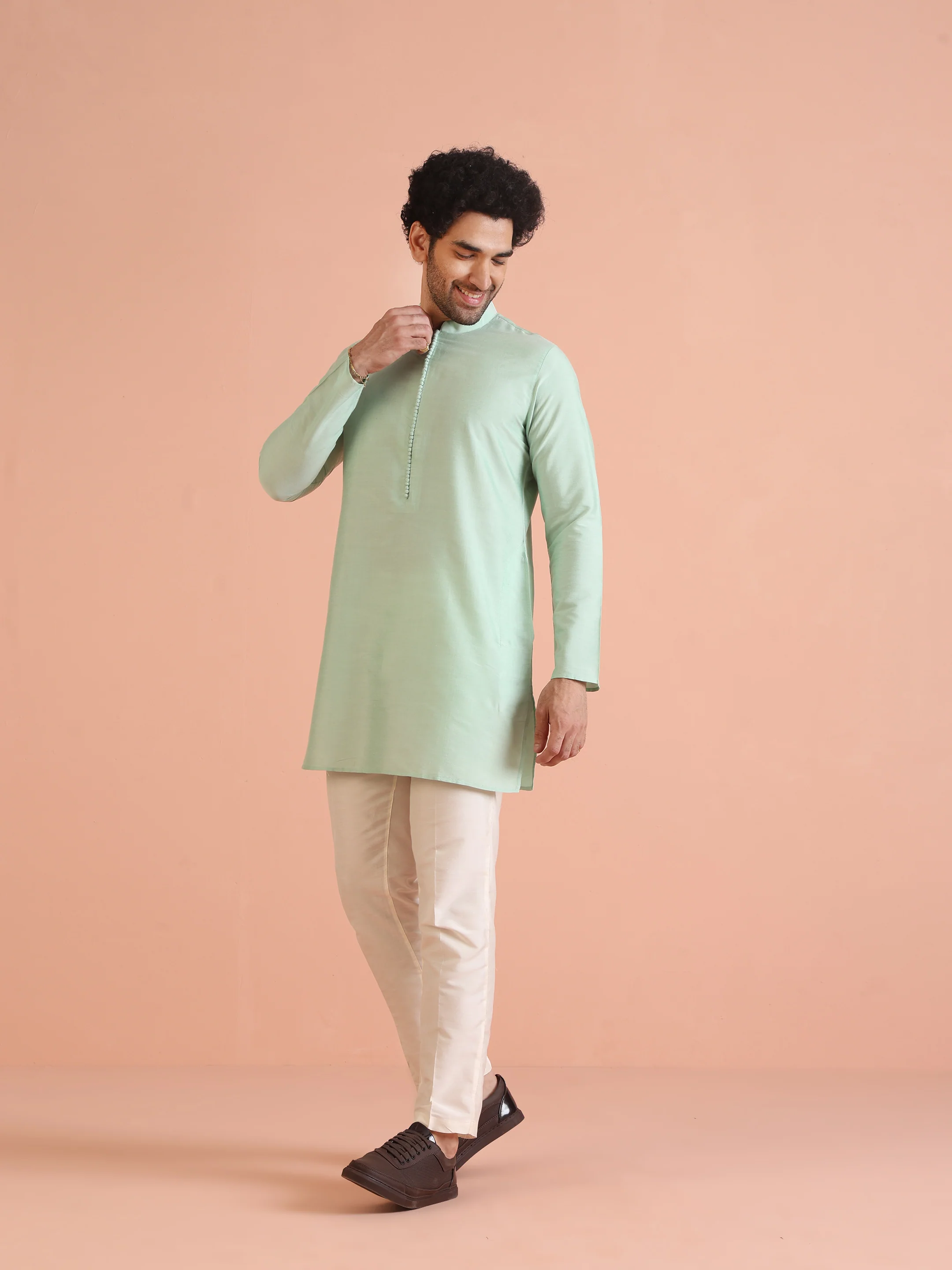 Men Aqua Green Kurta Trouser Set - Image 3