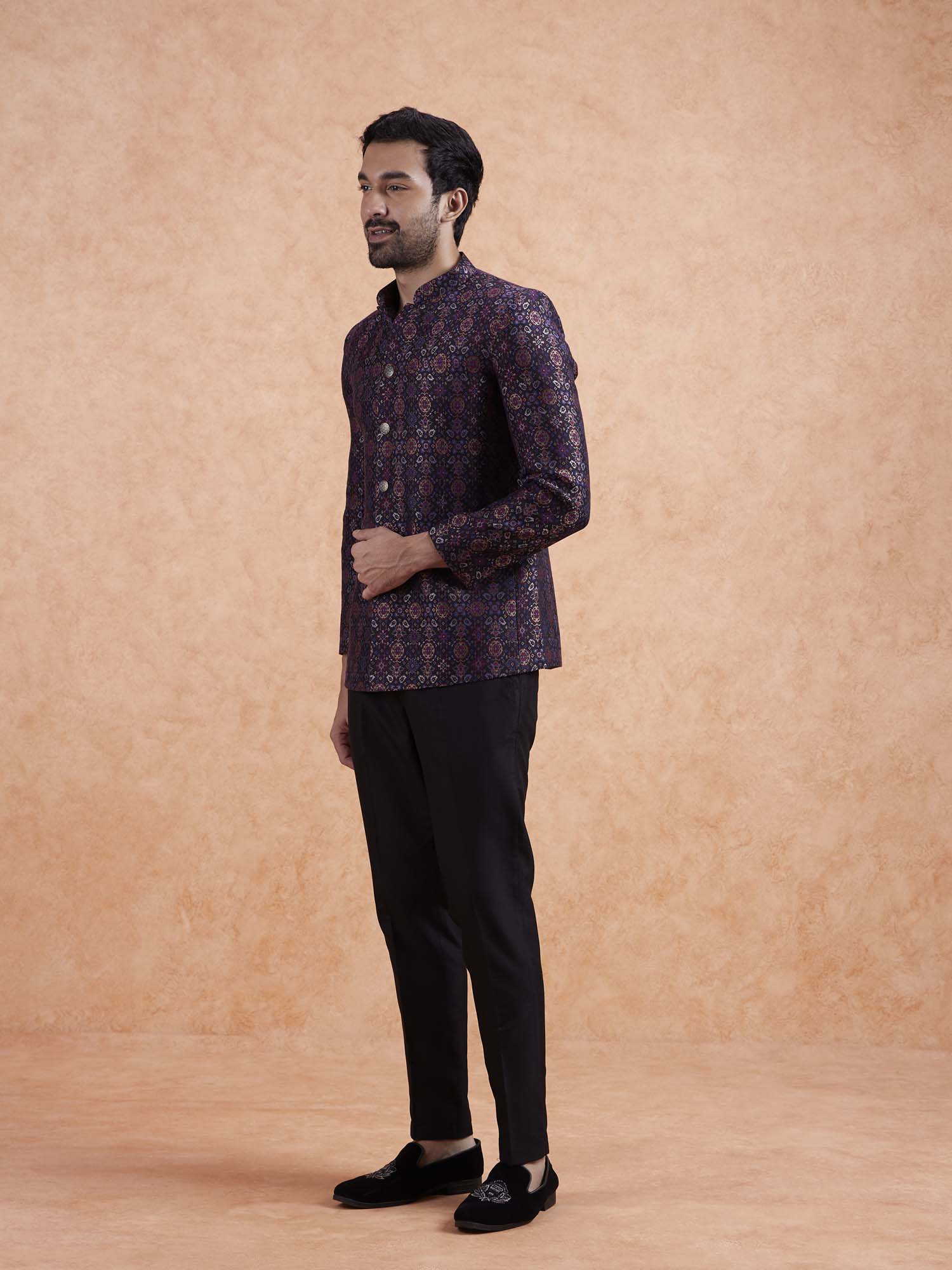Maroon Silk Blend Textured Jodhpuri Bandhgala Set - Image 3