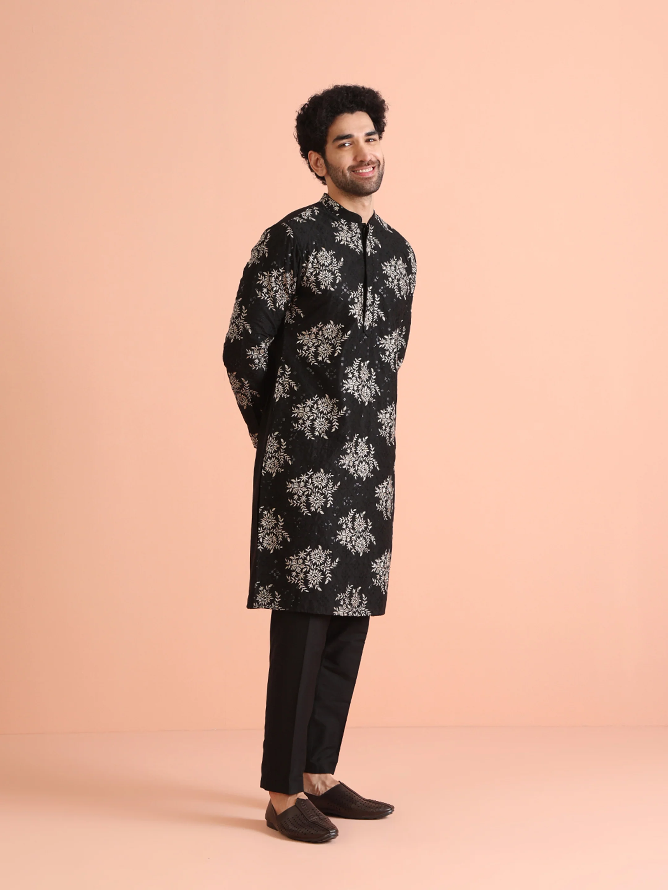 Men Black Heavy Thread Work Kurta Trouser Set - Image 3