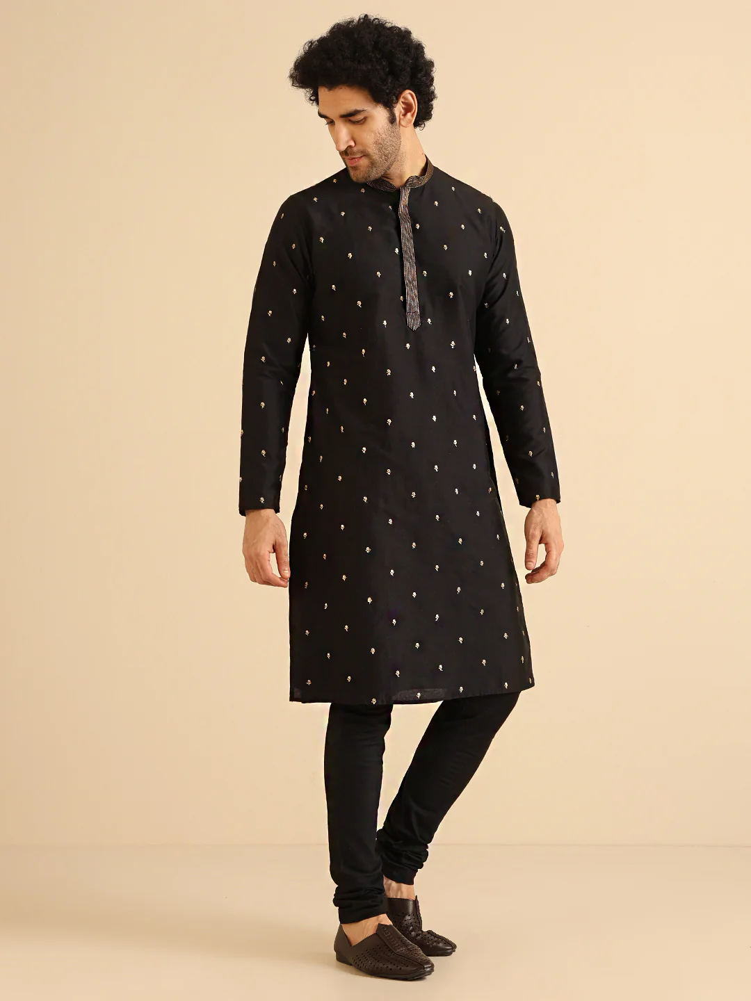 Men Black Kurta Churidar Set - Image 4