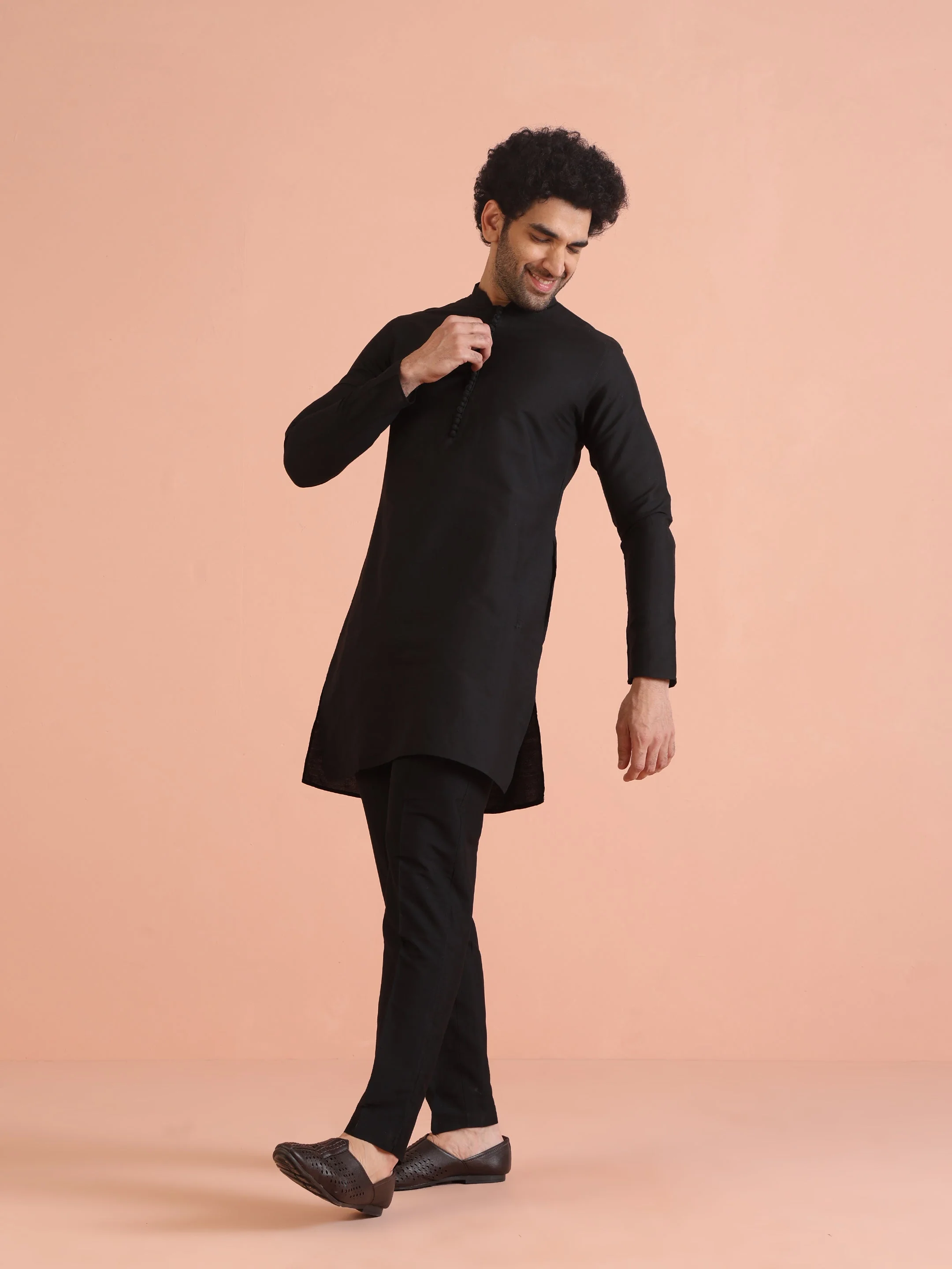 Black Silk Blend Solid Mid Kurta Trouser Set - Image 11