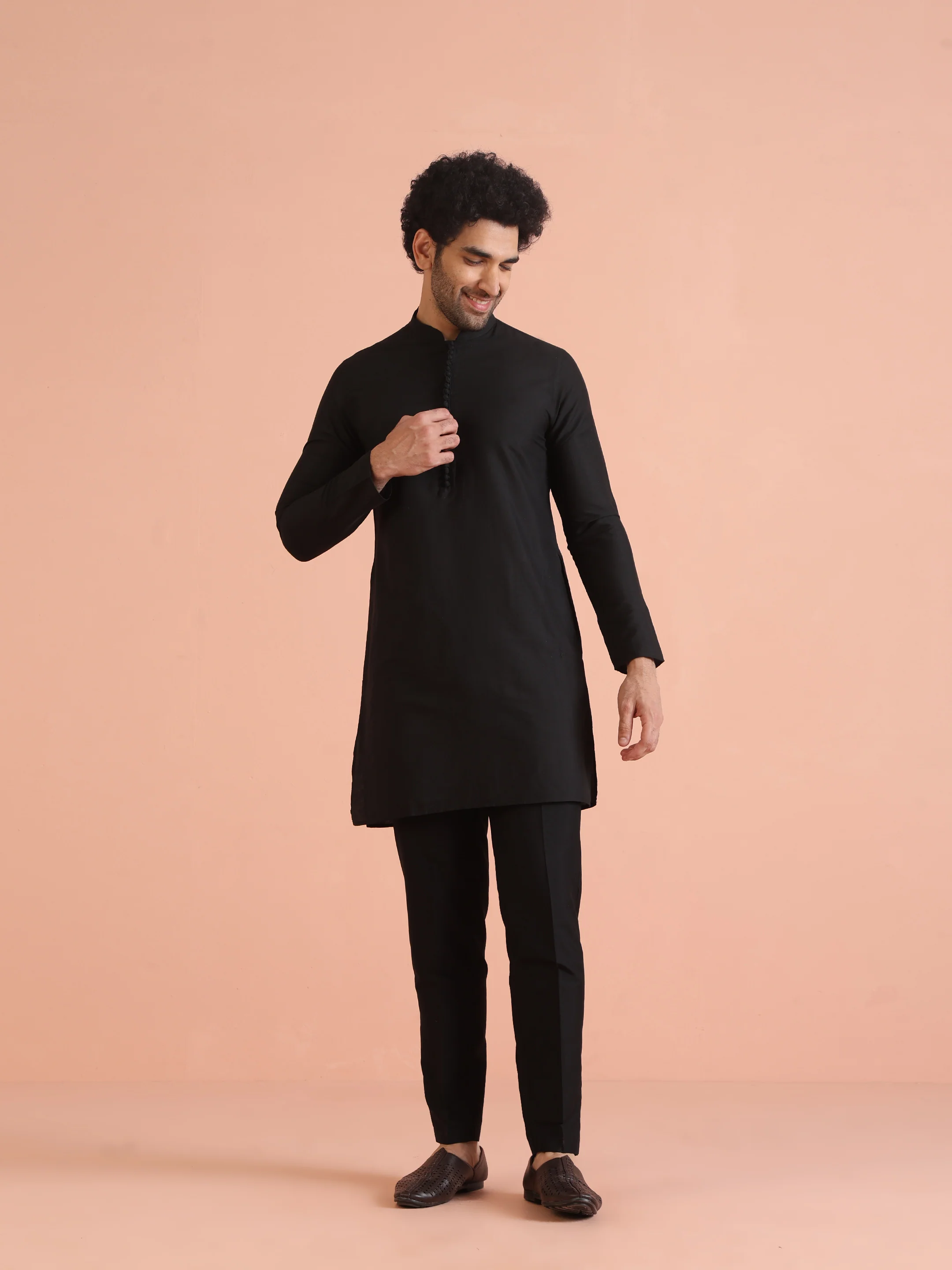 Black Silk Blend Solid Mid Kurta Trouser Set - Image 8