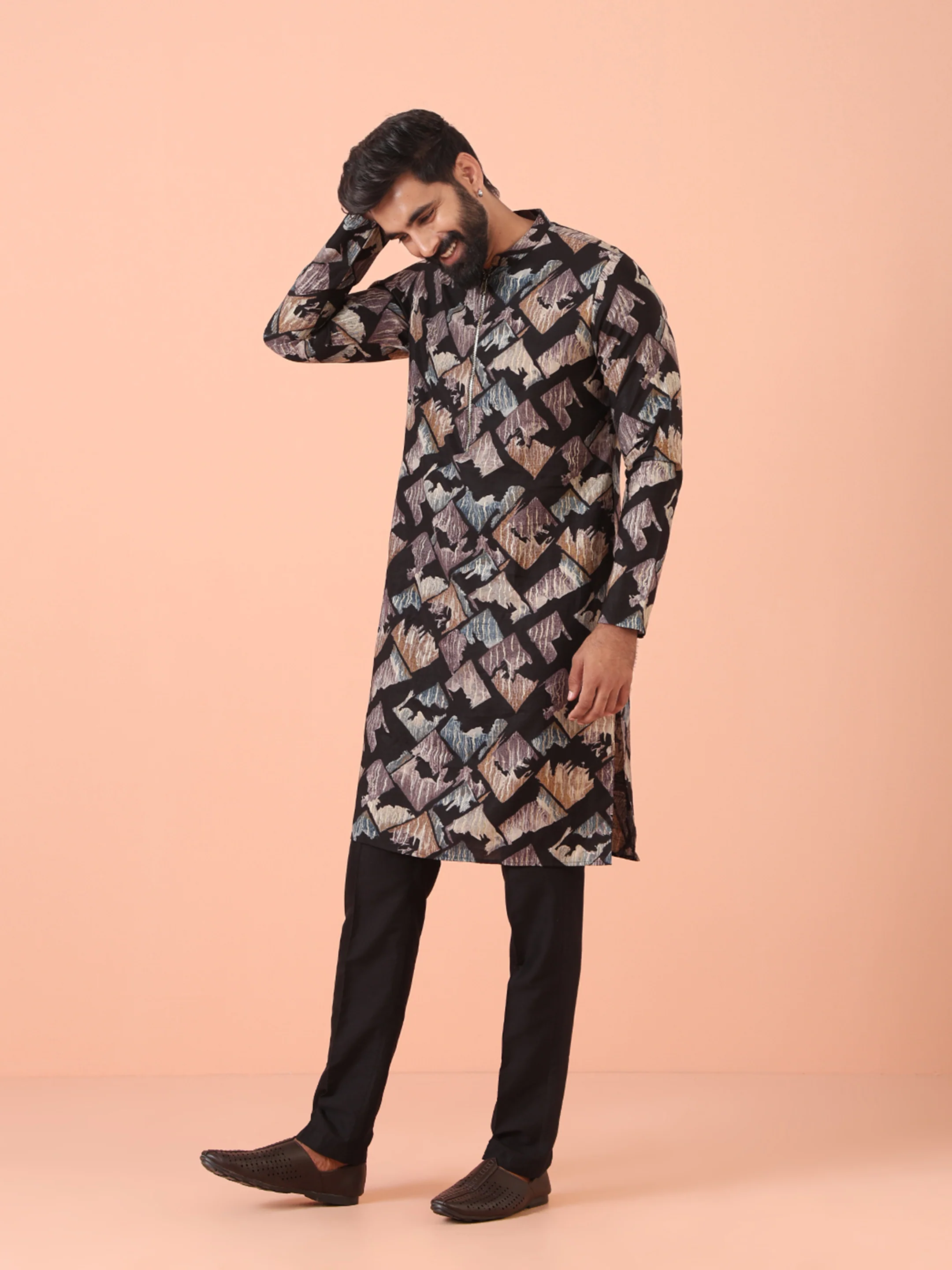 Men Black Printed Kurta Trouser Set - Image 2