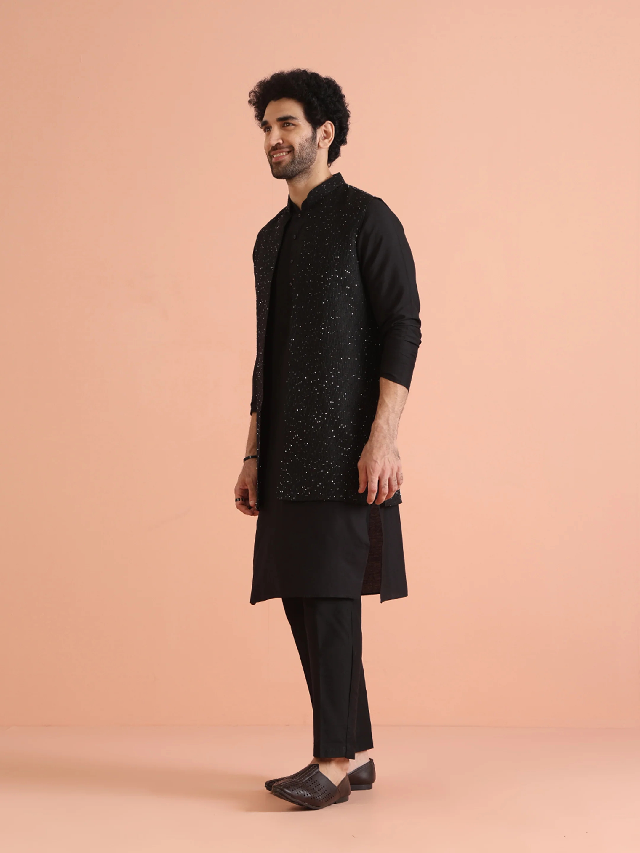 Black Sequinned Jacket Kurta Trouser Set - Image 3