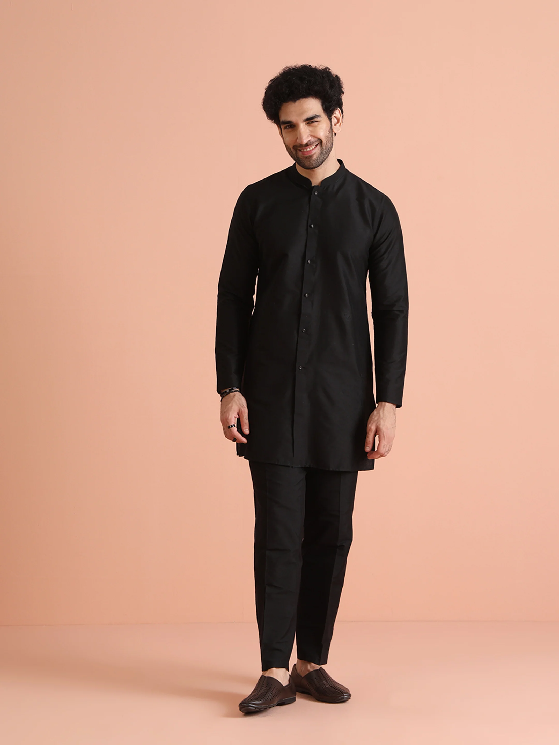 Men Black Slim Fit Solid Kurta Trousers Set