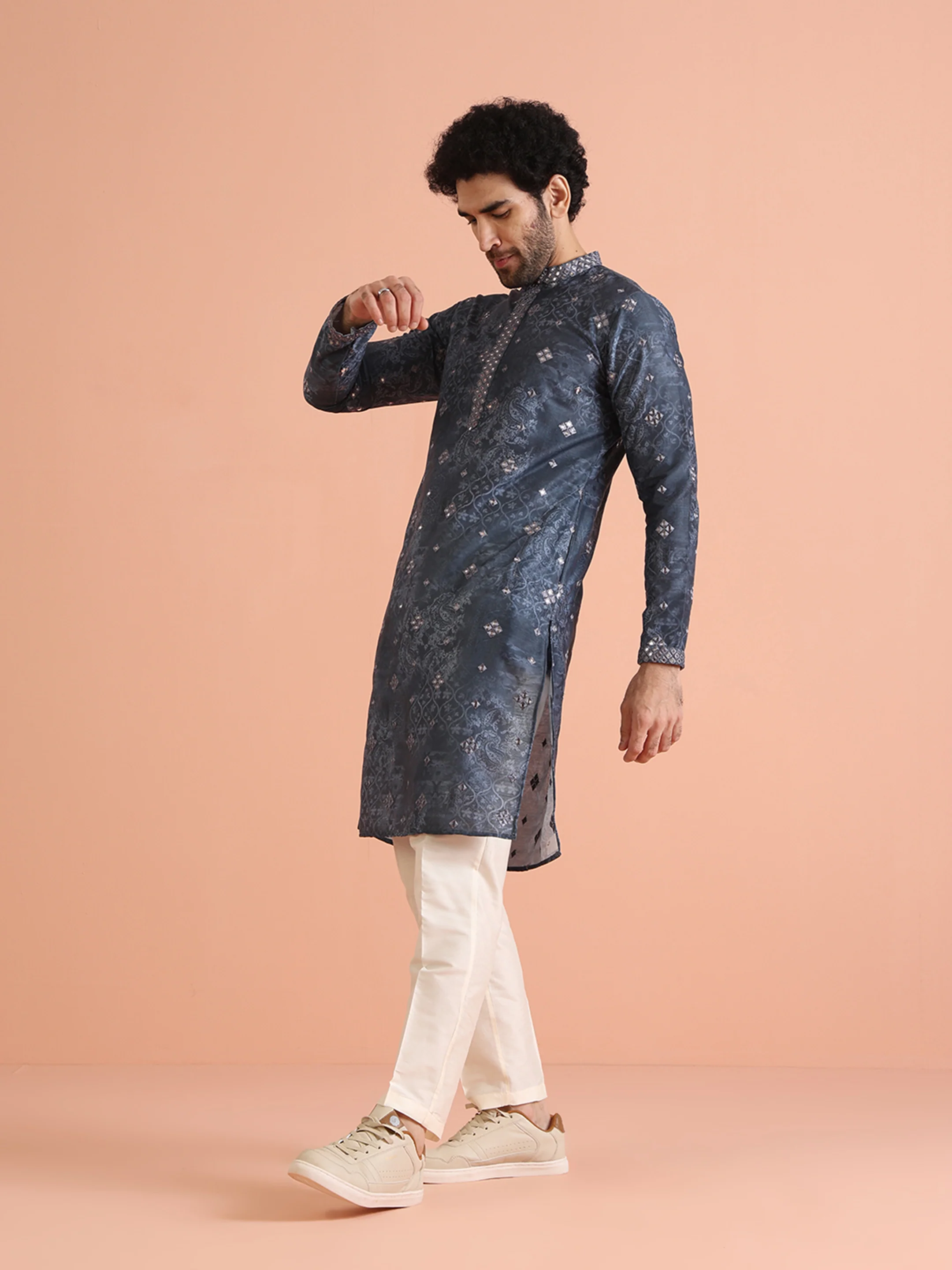 Grey Jacquard Woven Silk Blend Kurta - Image 2
