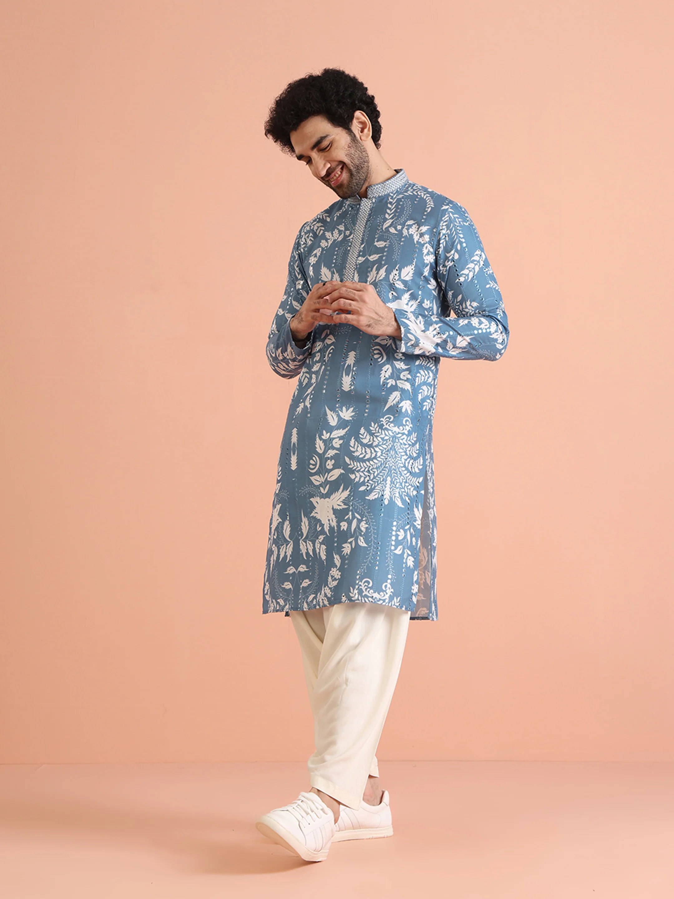 Blue Printed Cotton Blend Kurta Patiala Set - Image 4