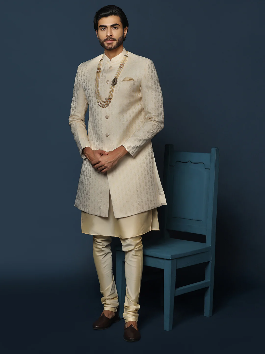 Cream Jacquard Indo-Western Set - Image 8