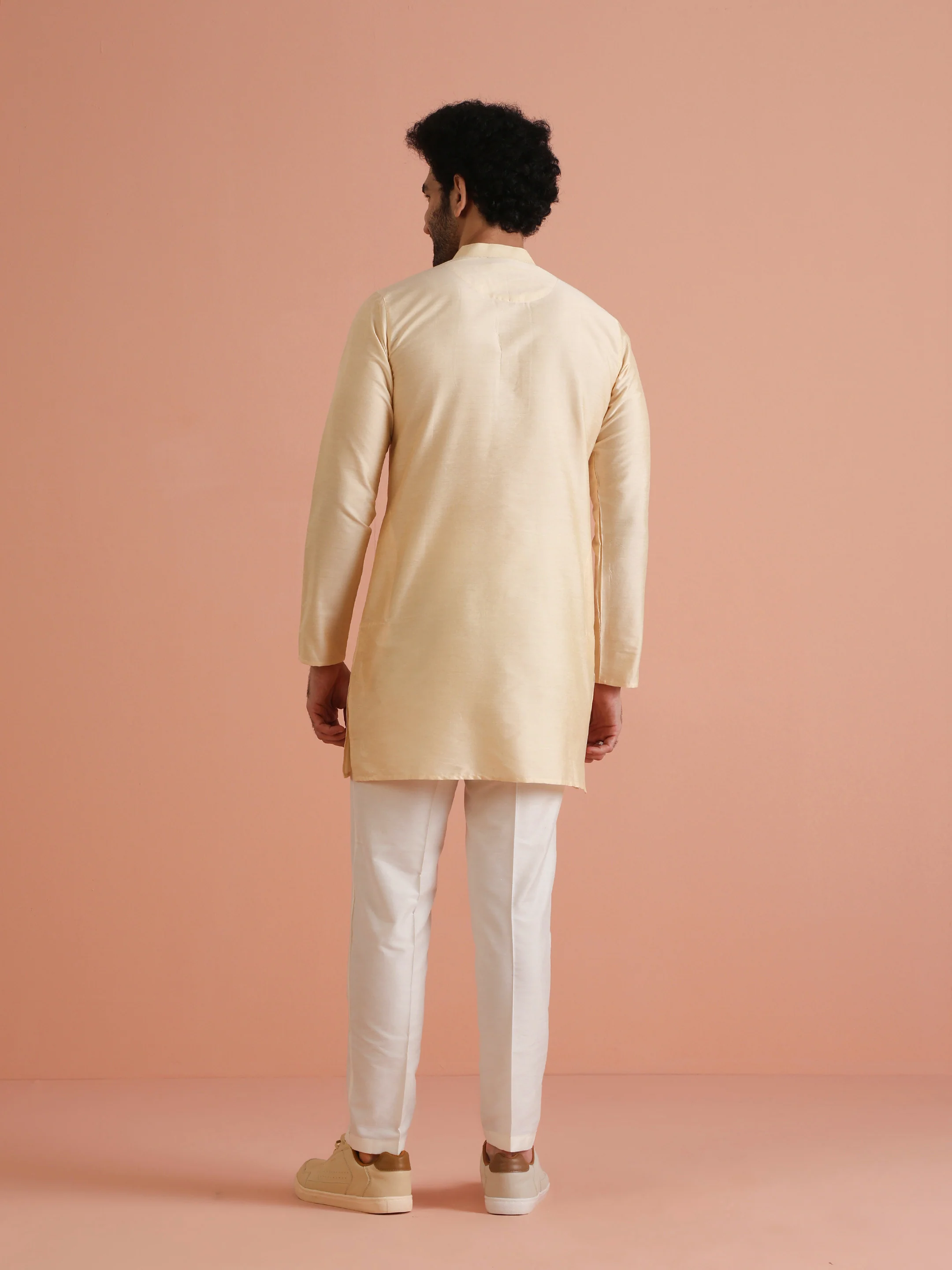 Beige Silk Blend Solid Mid Kurta Trouser Set - Image 4