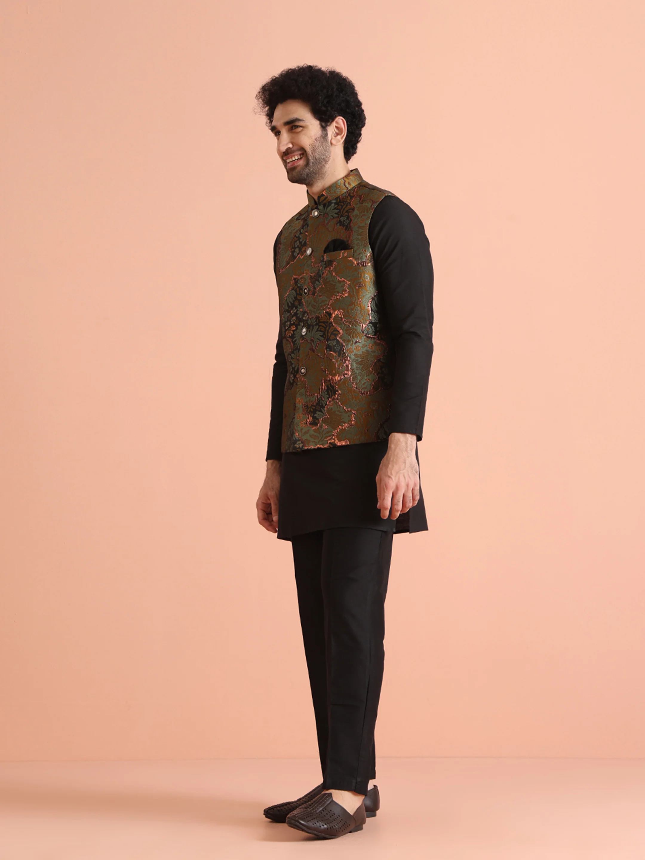 Black Cotton Silk Metallic Sherwani Jacket Kurta Set - Image 4