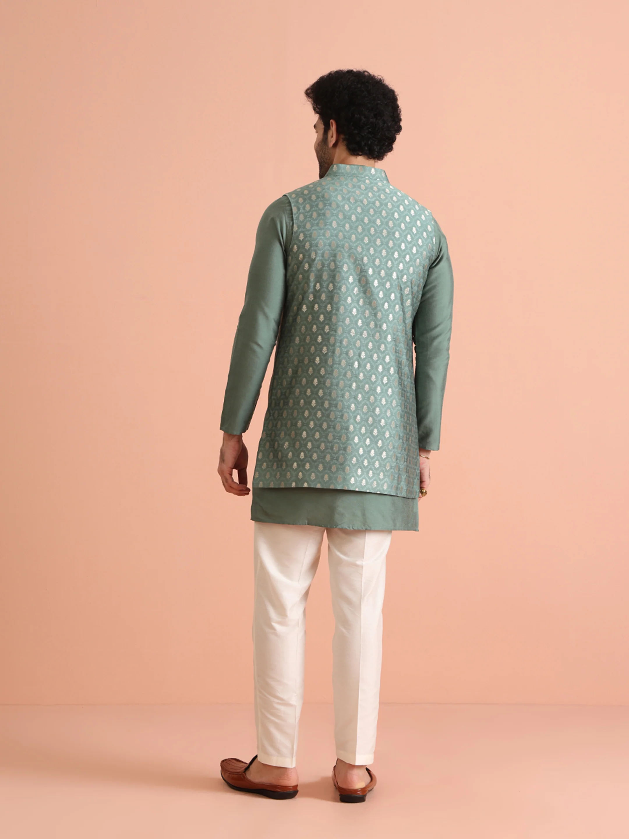 Green Silk Blend Woven Jacket Kurta Trouser Set - Image 4