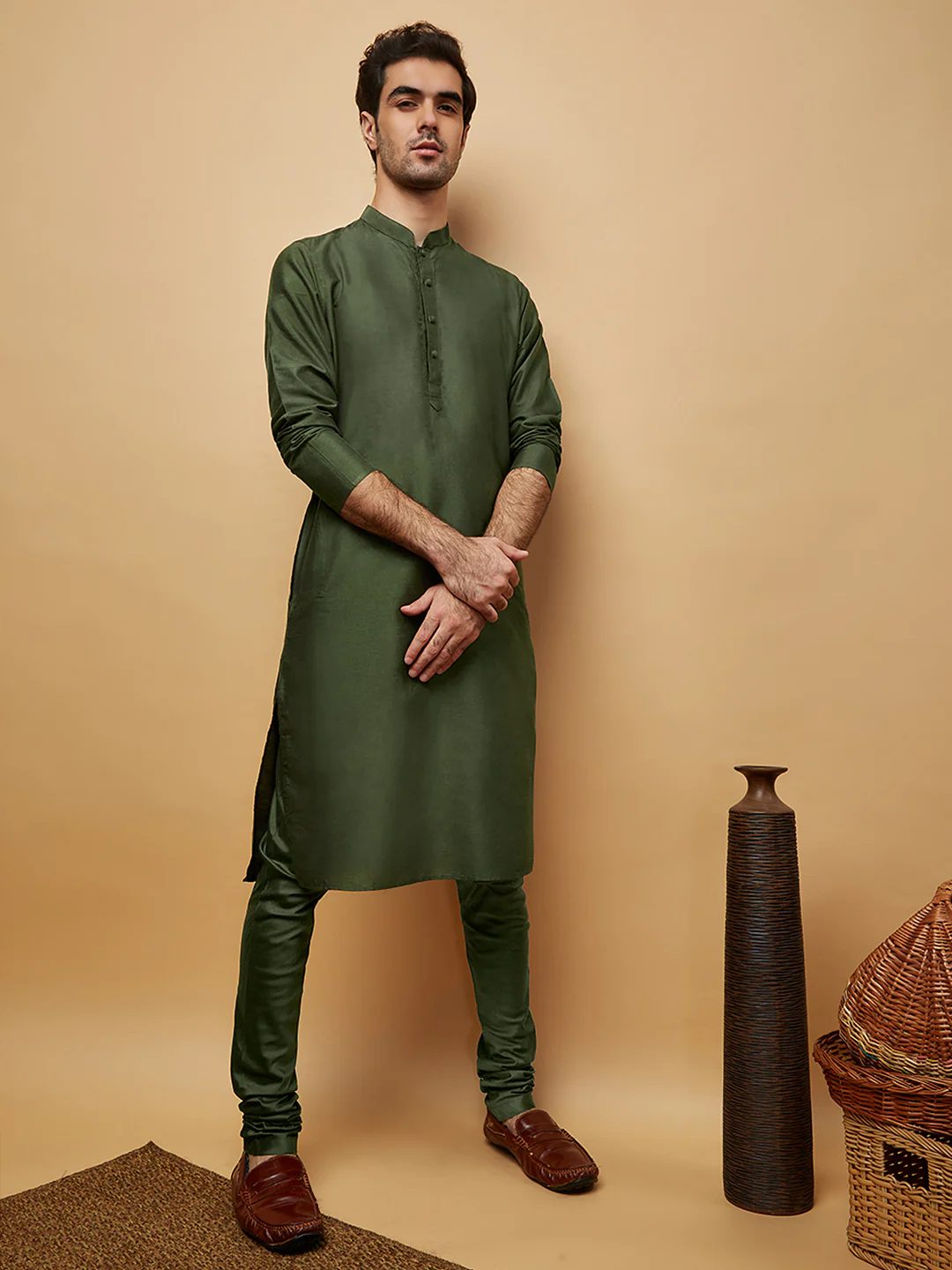 Green Silk Blend Solid Kurta Churidar Set - Image 7