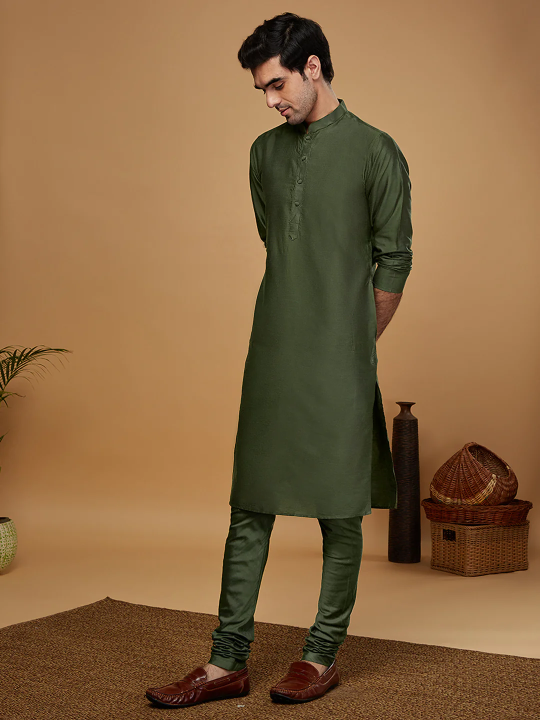 Green Silk Blend Solid Long Kurta - Image 3