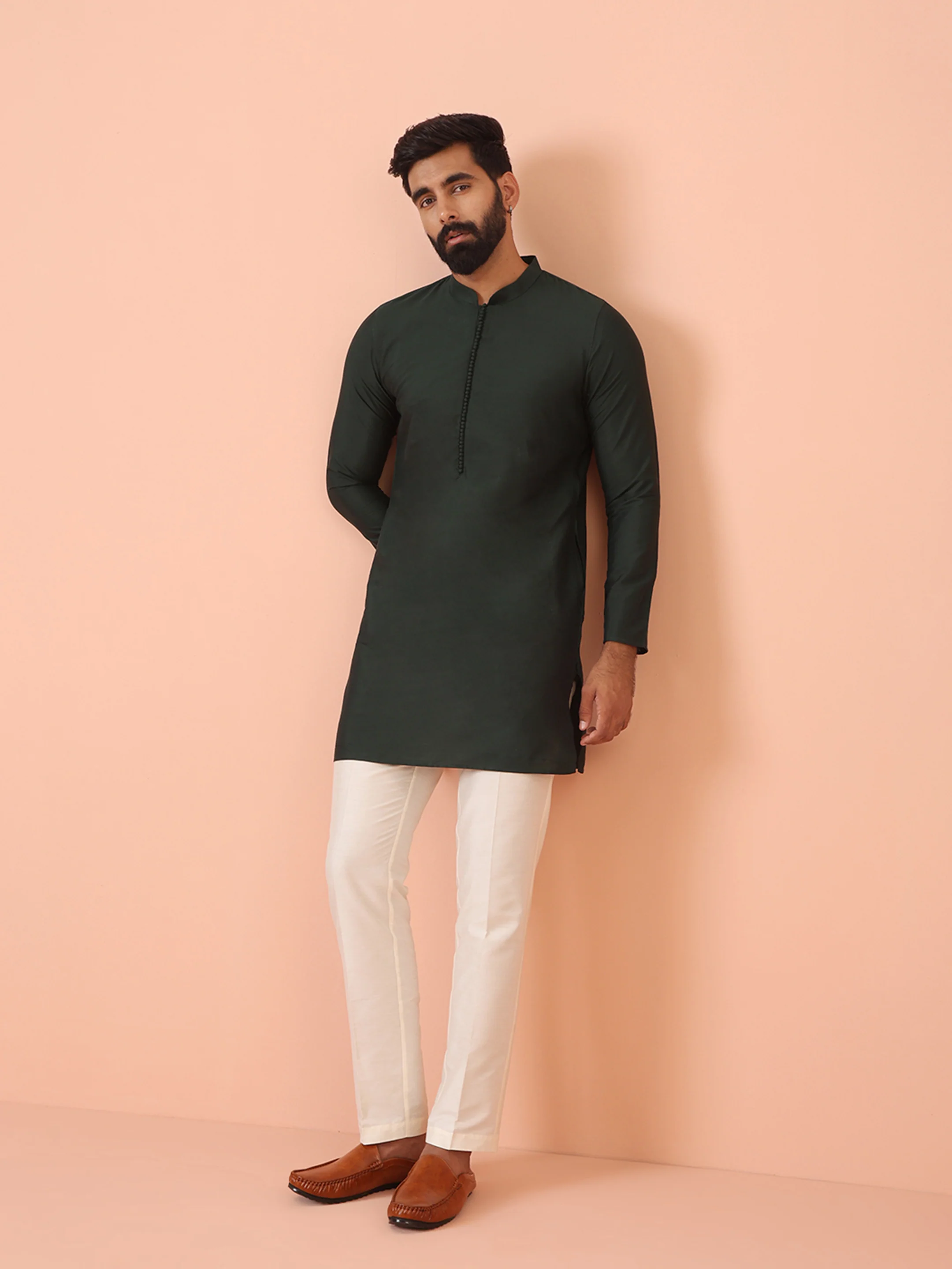 Green Silk Blend Solid Mid Kurta with Trouser - Image 7