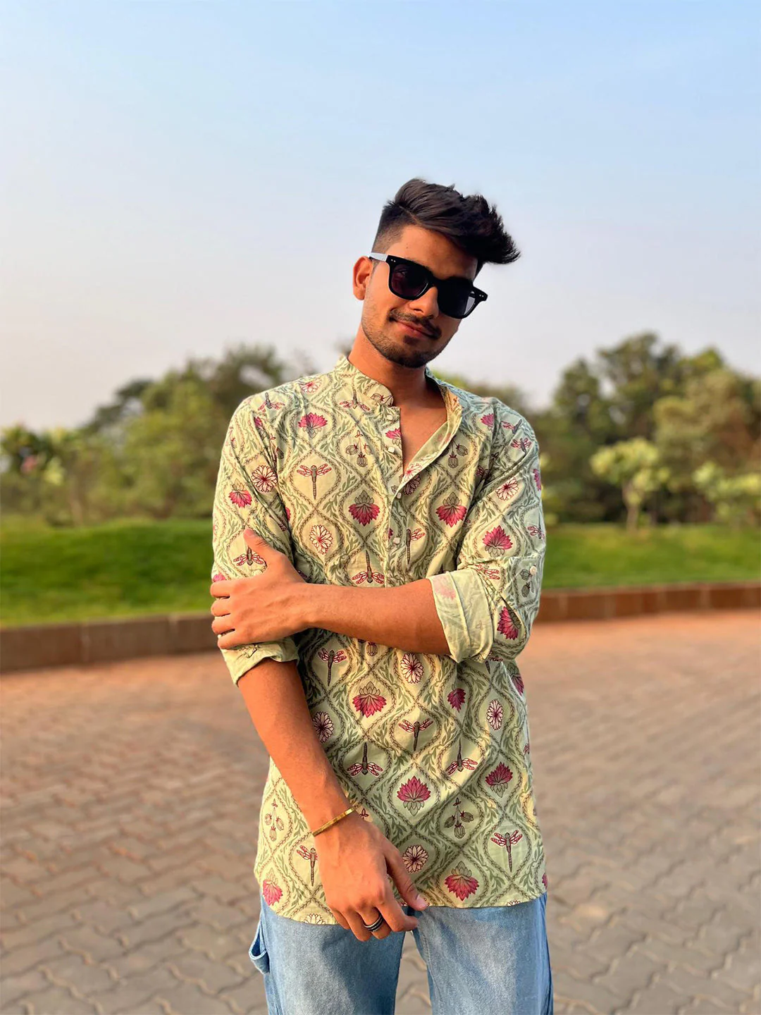Green Cotton Printed Short Kurta - Image 9