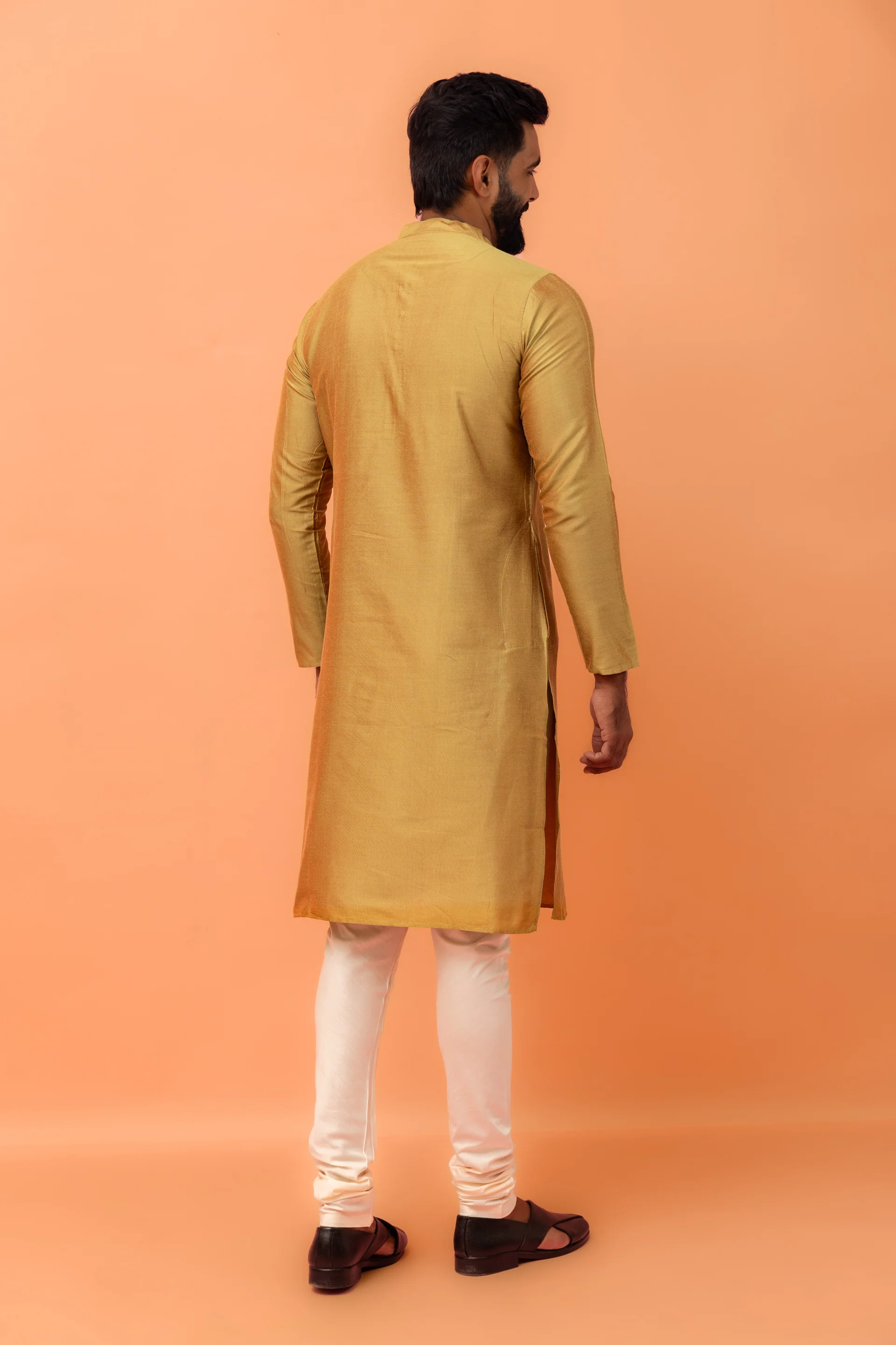 Men Green Solid Kurta Churidar Set - Image 5