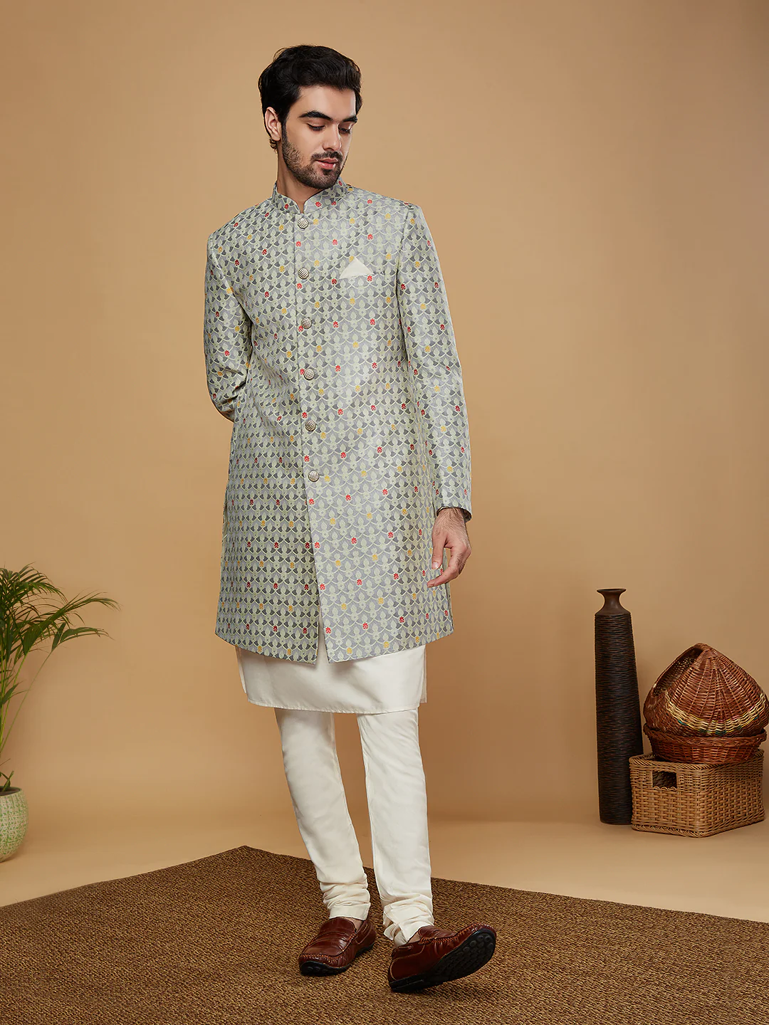 Kisah Men Grey Kurta Sherwani Churidar Set