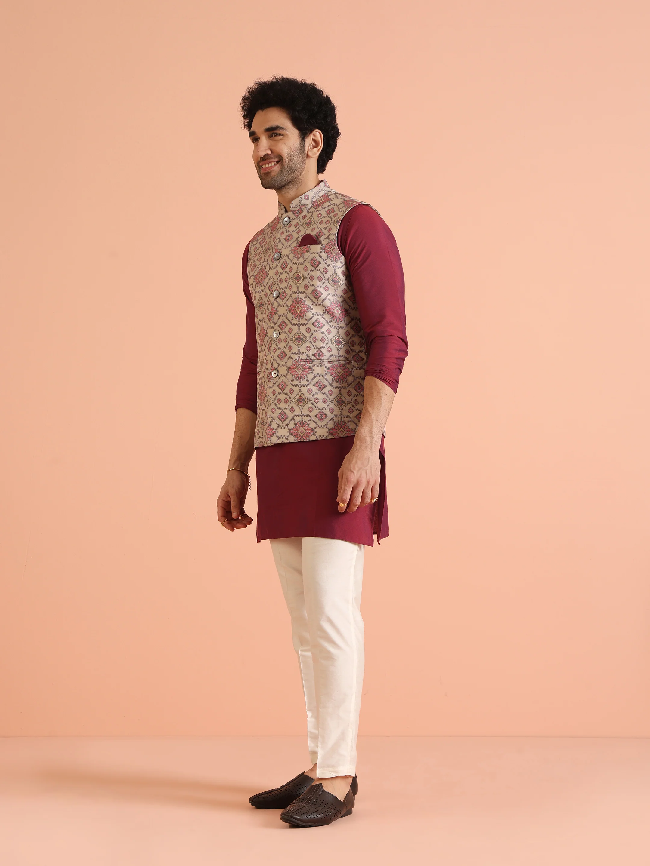Men Grey Printed Geometric Kurta Jacket Trouser Set - Image 4