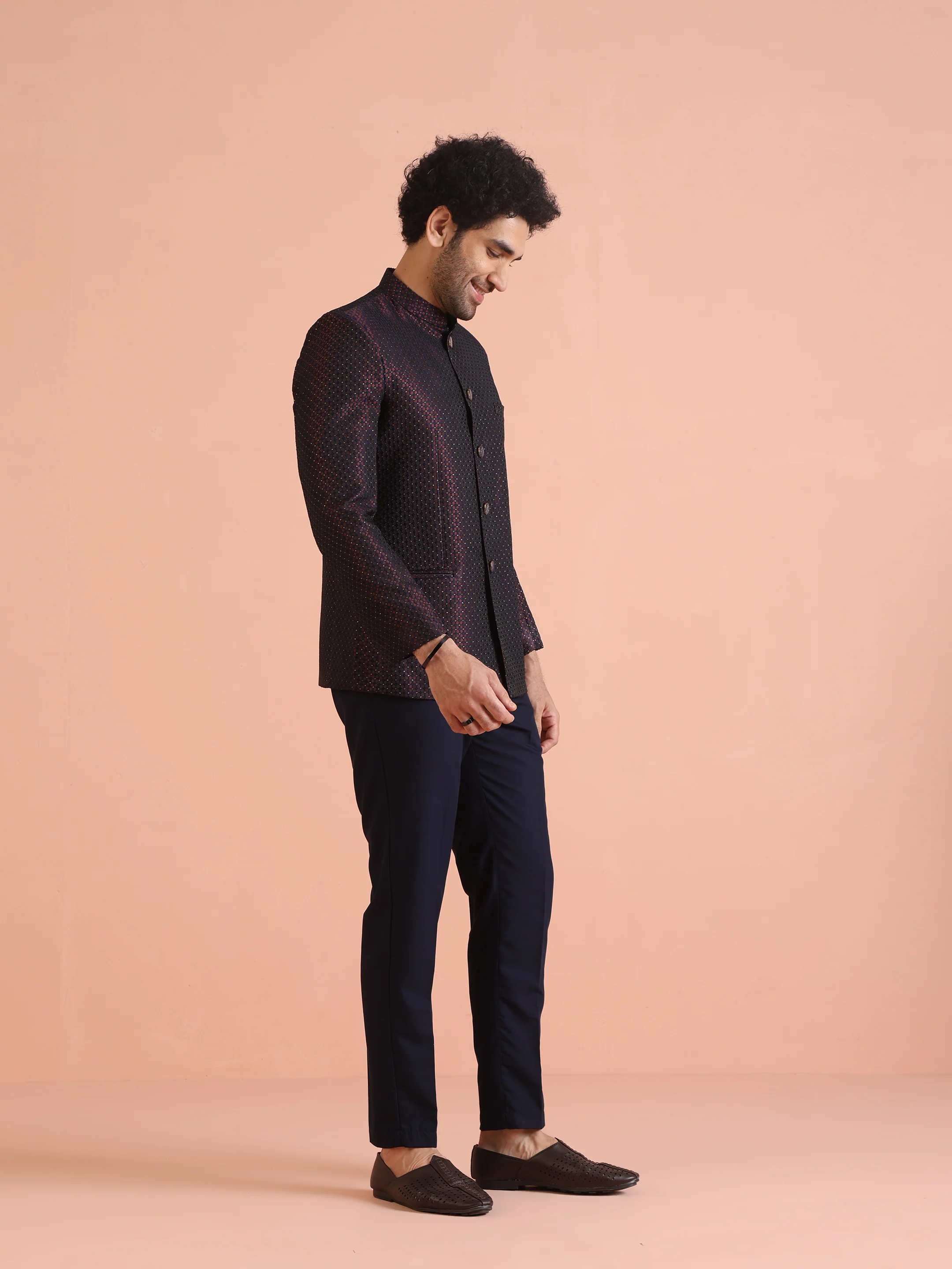 Maroon Silk Blend Textured Jodhpuri Bandhgala - Image 4