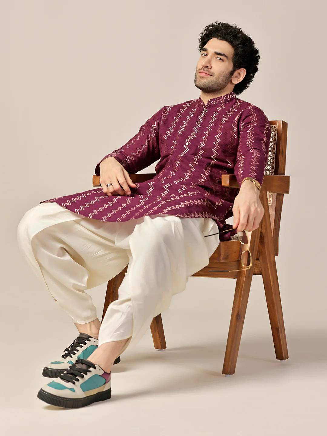 Maroon Silk Geometric Textured Long Kurta - Image 6