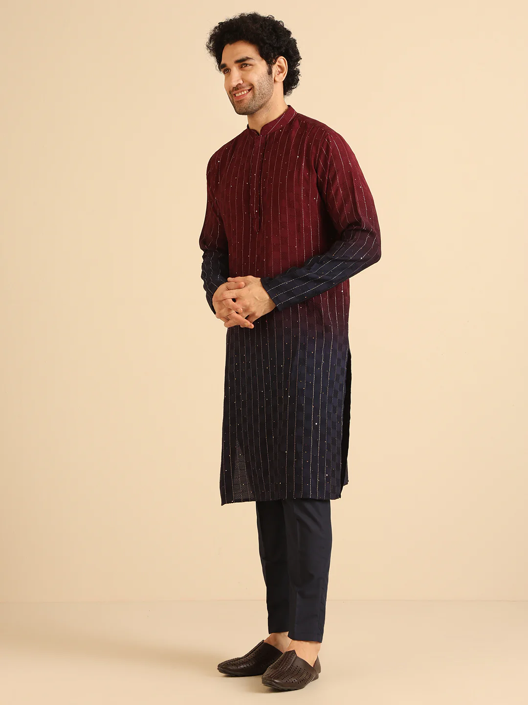 Wine Navy Ombre Sequinned Kurta - Image 4