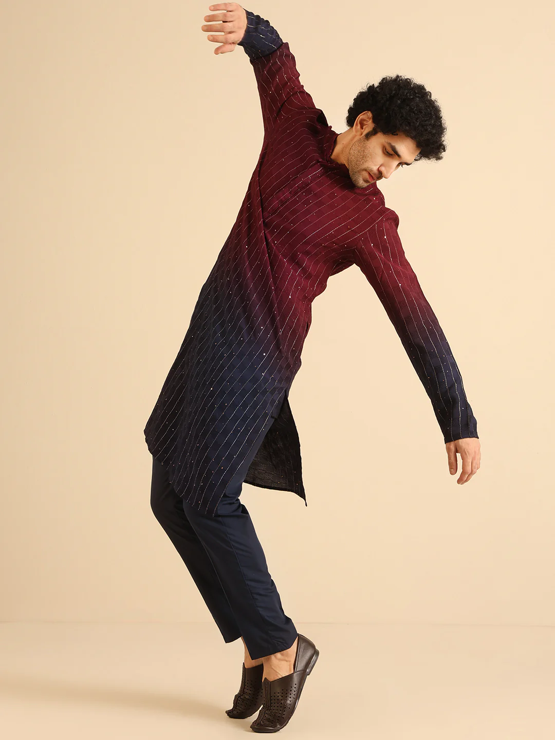 Men Magenta Kurta Trouser Set - Image 8