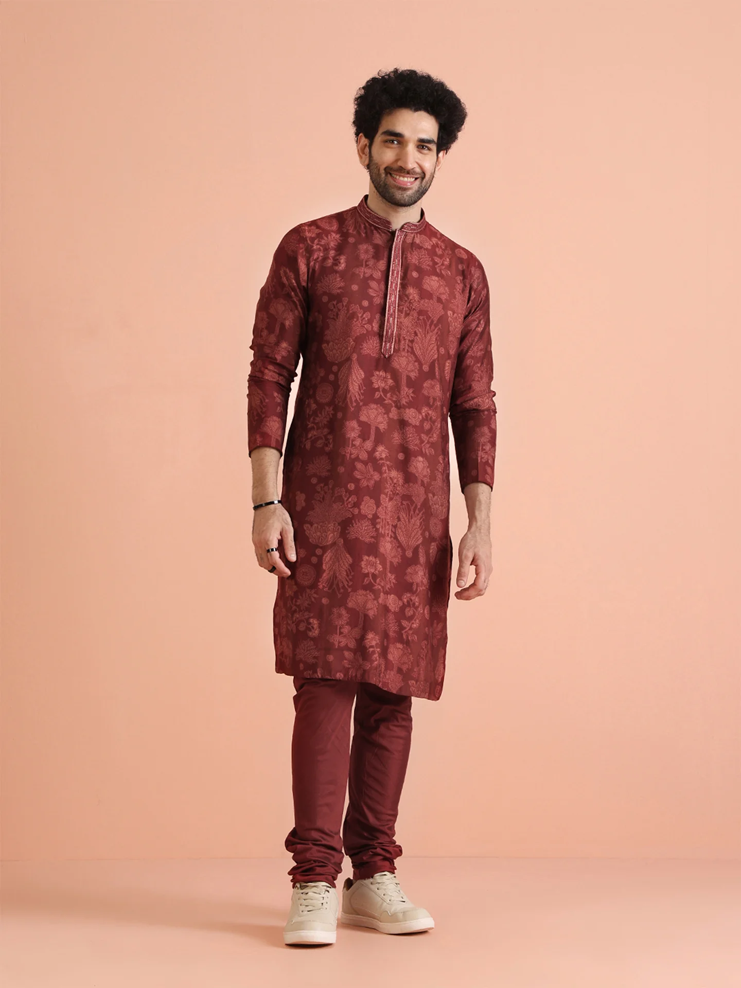 Maroon Printed Kurta with Maroon Churidar - Image 3