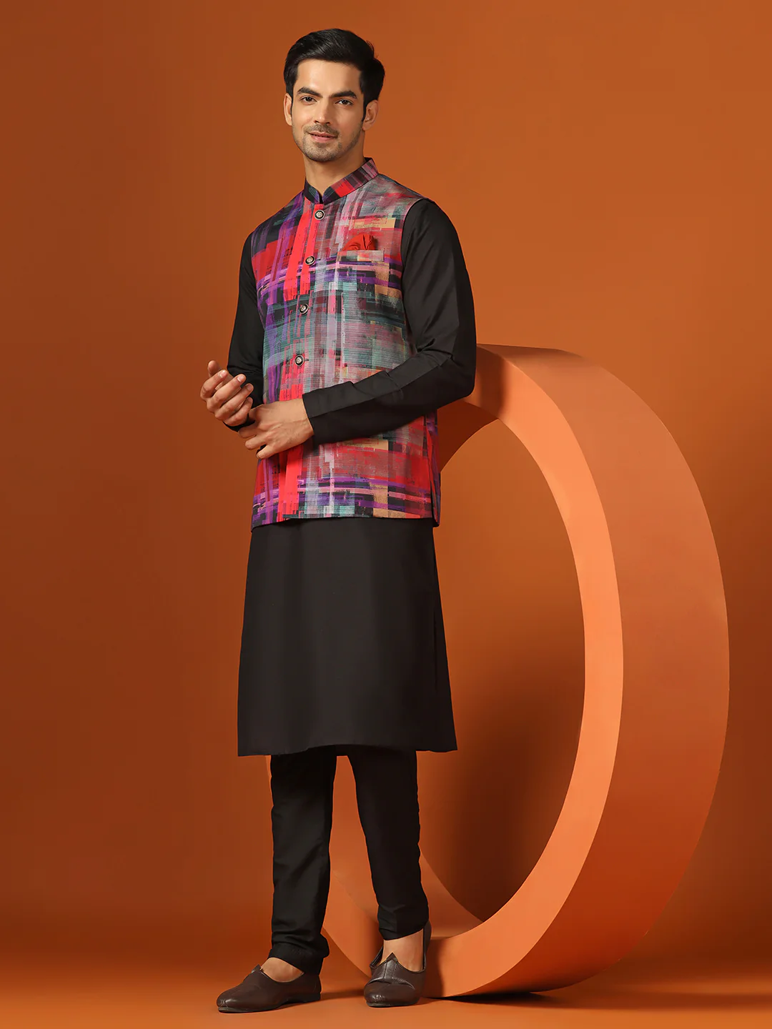 Kisah Men Multi Kurta Jacket Churidar Set - Image 8
