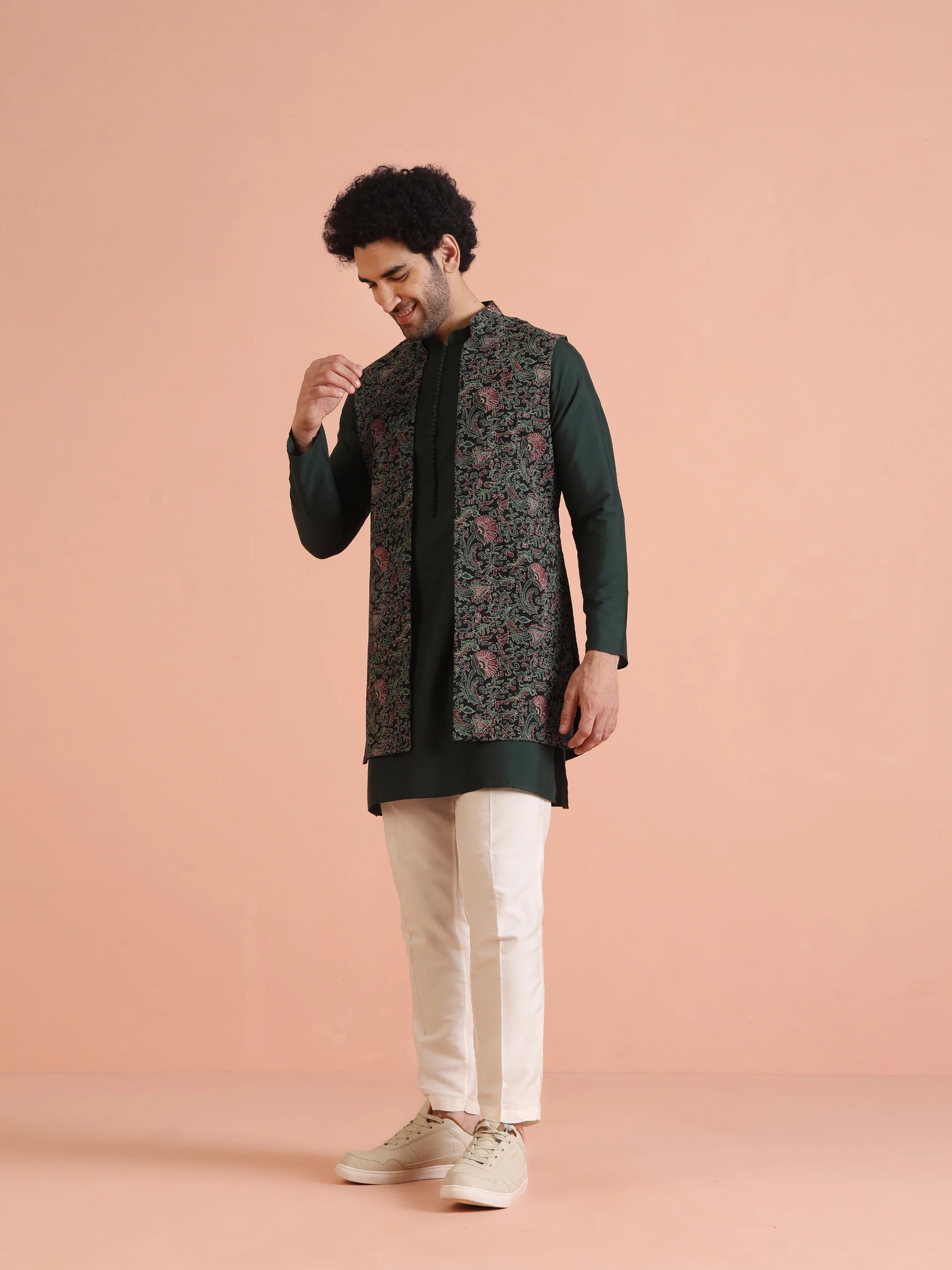 Multicolor Printed Nehru Jacket Green Kurta Set - Image 3