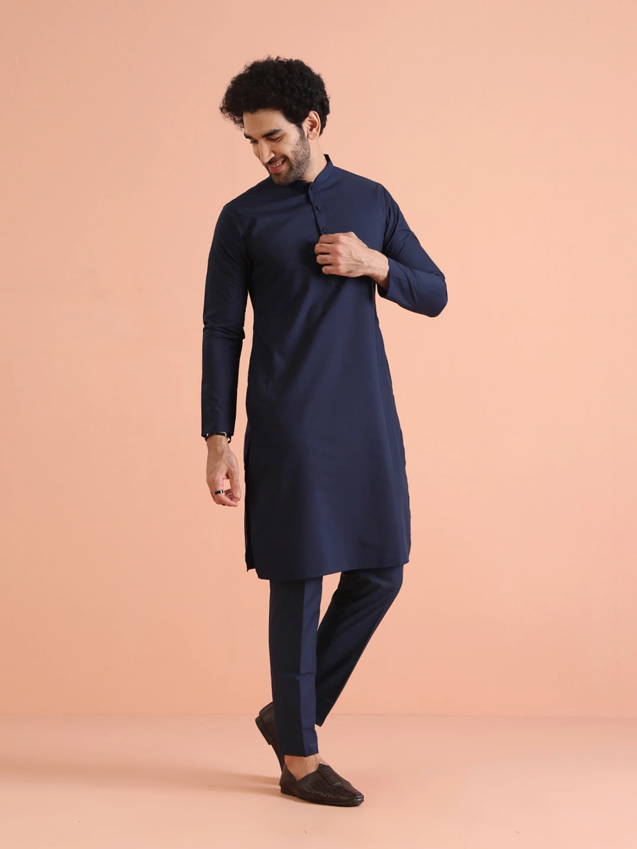 Navy Blue Cotton Plain Kurta - Image 3