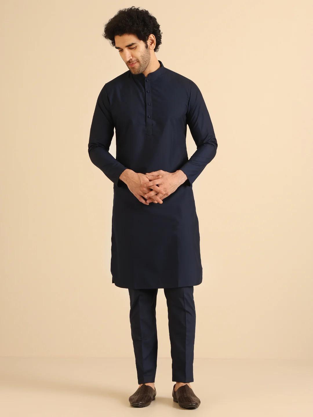Men Navy Blue Textured Open Kurta Indowestern Trouser Set - Image 5