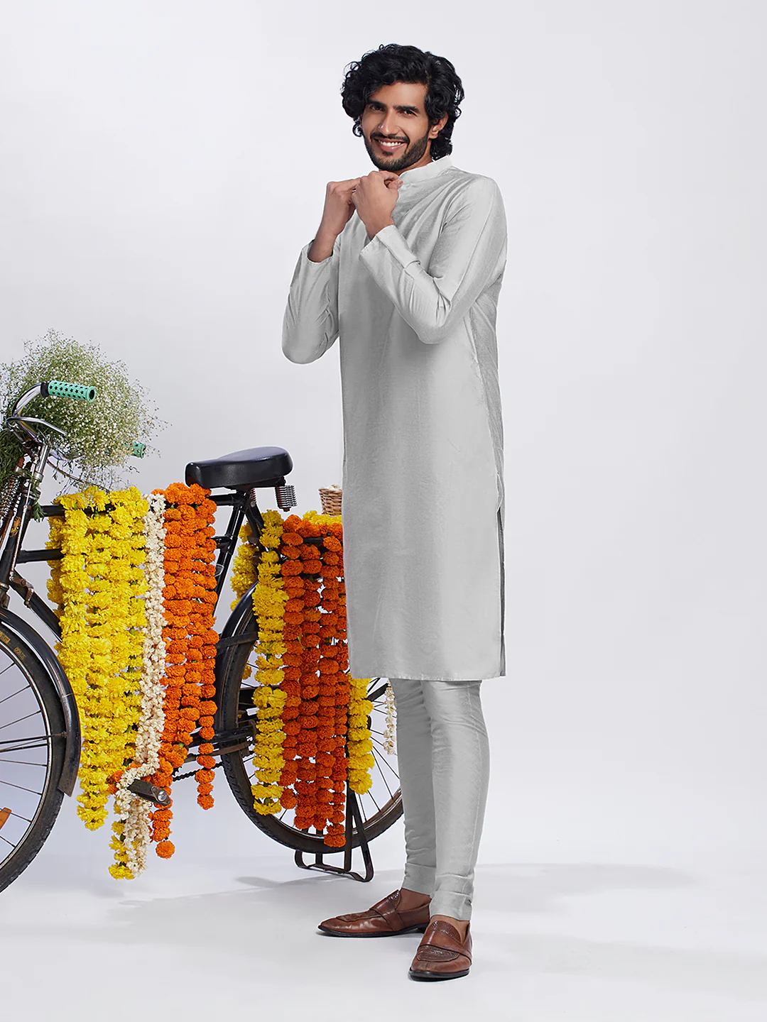 Men Navy Blue Kurta Jacket Churidar Set - Image 5