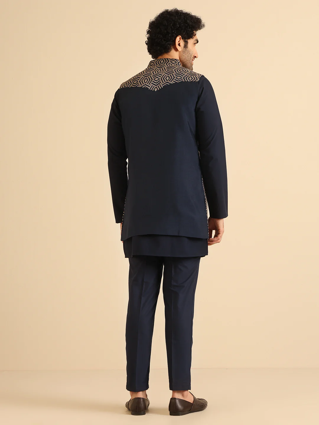 Men Navy Blue Kurta Jacket Trouser Set - Image 4