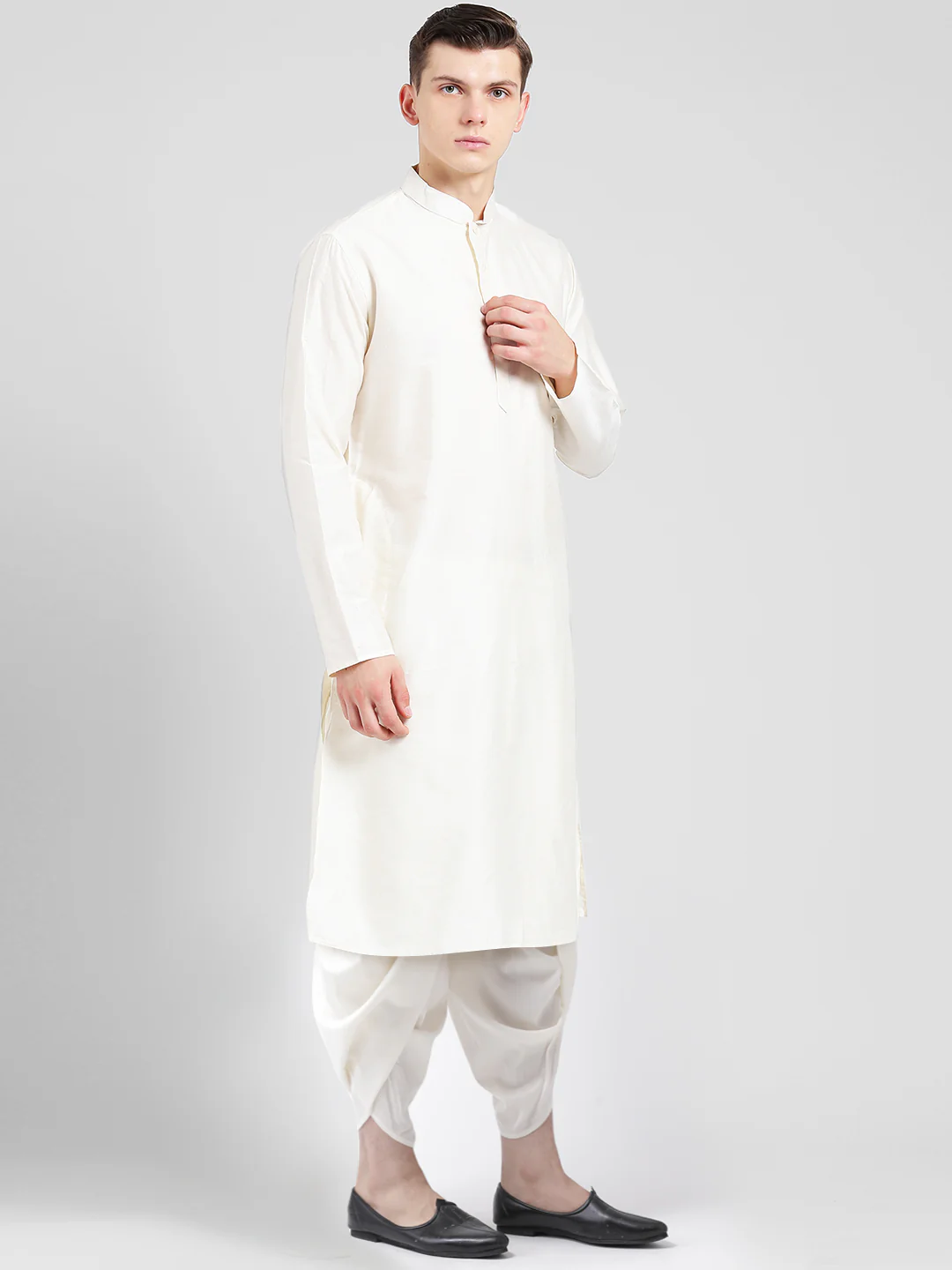 Off White Cotton Silk Solid Kurta Dhoti Set - Image 2