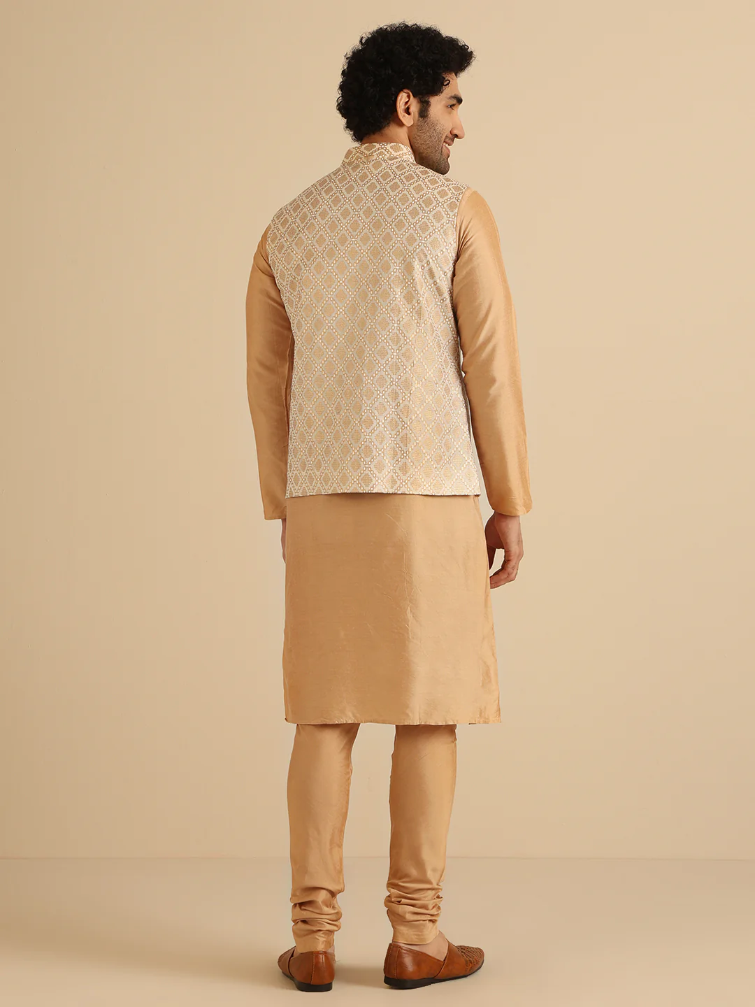 Gold Silk Blend Textured Nehru Jacket Kurta Churidar - Image 4