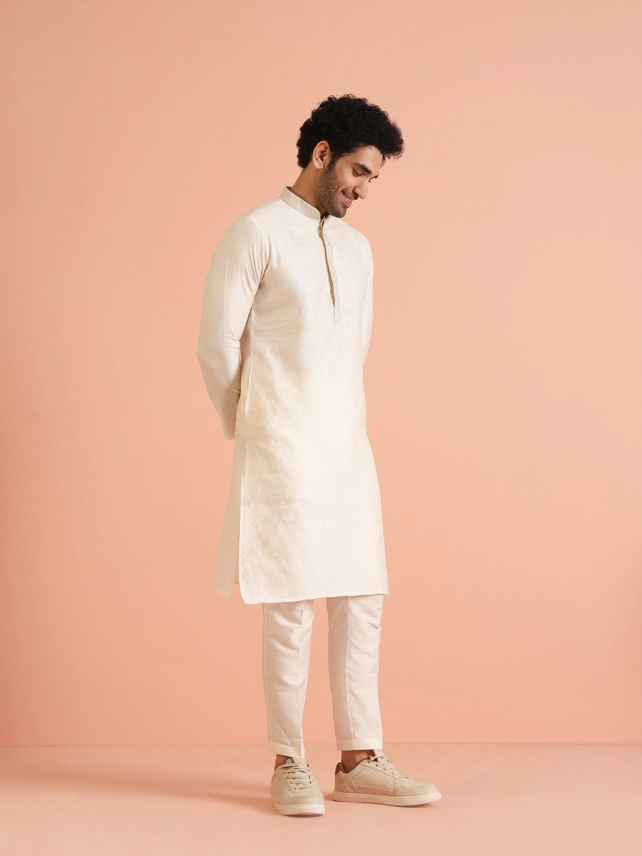Cream Silk Blend Textured Kurta with Mandarin Collar - Image 16