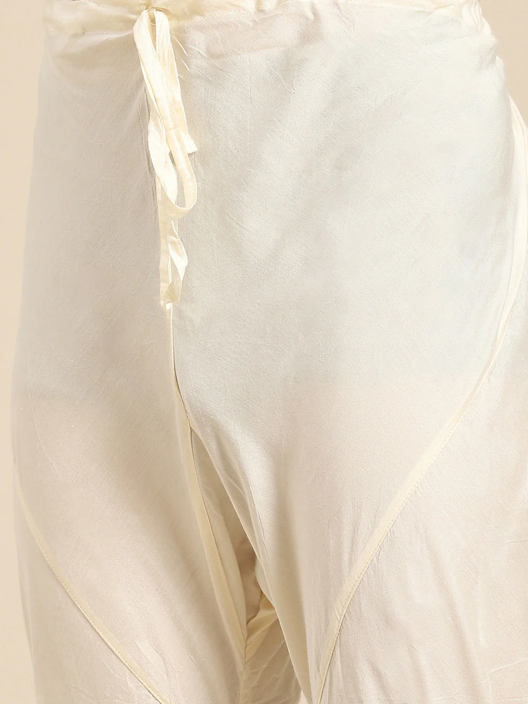 Men White Kurta Jacket Set - Image 4