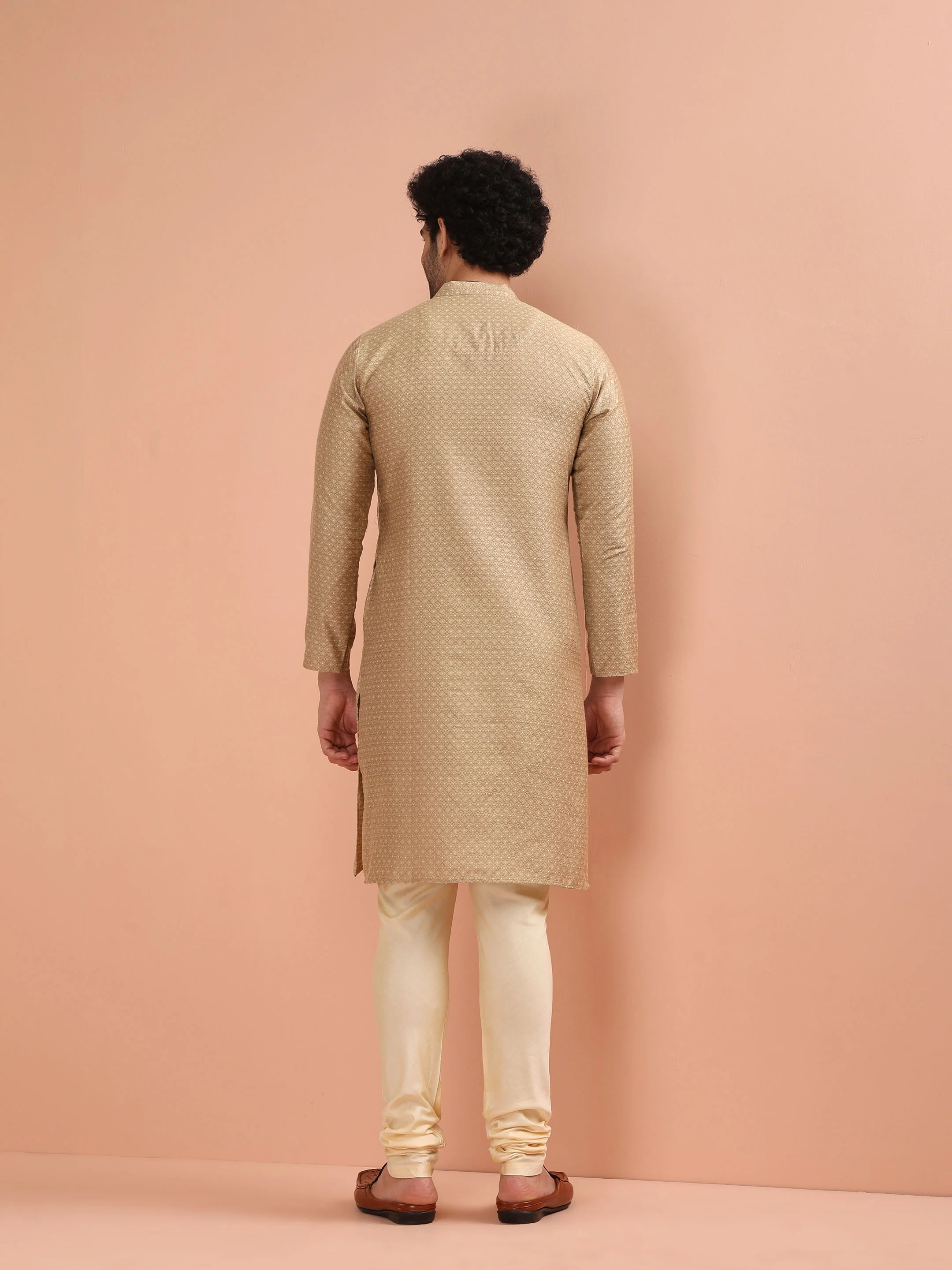 Beige Silk Blend Textured Kurta Cream Churidar - Image 4
