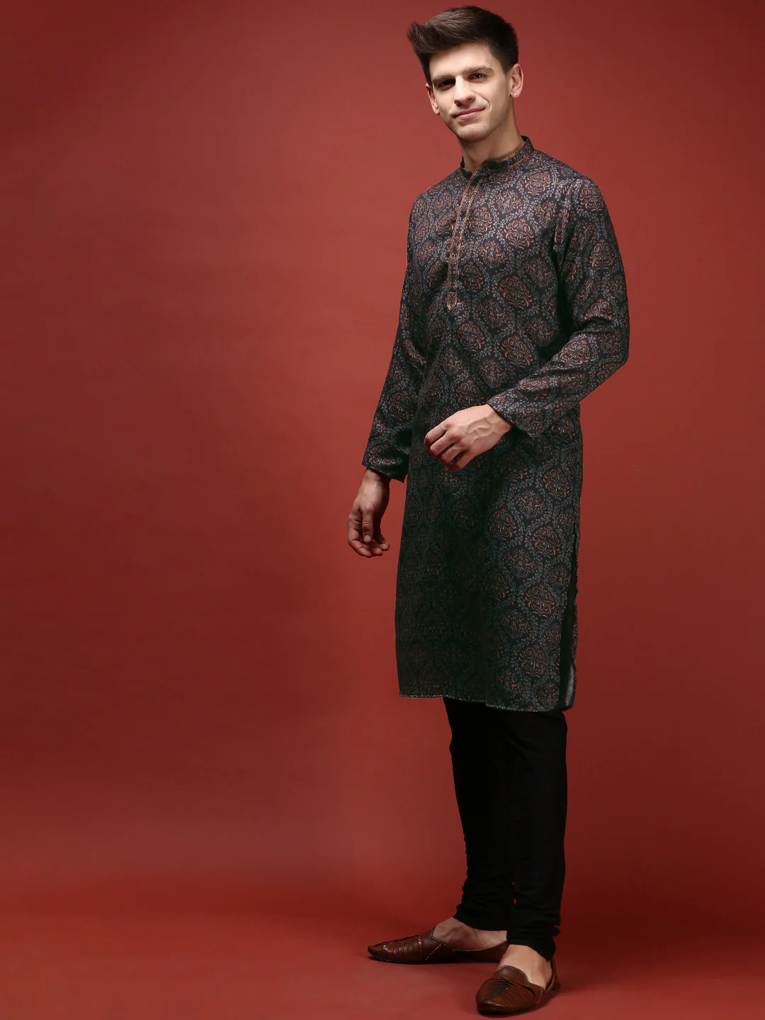 Men's Black Kurta Churidar Set - Image 2