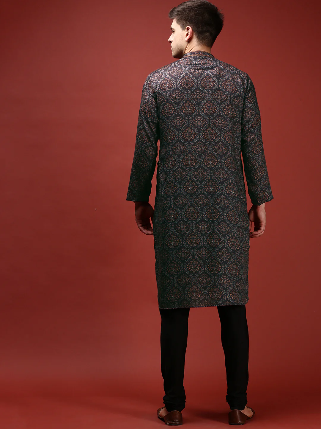 Men's Black Kurta Churidar Set - Image 3