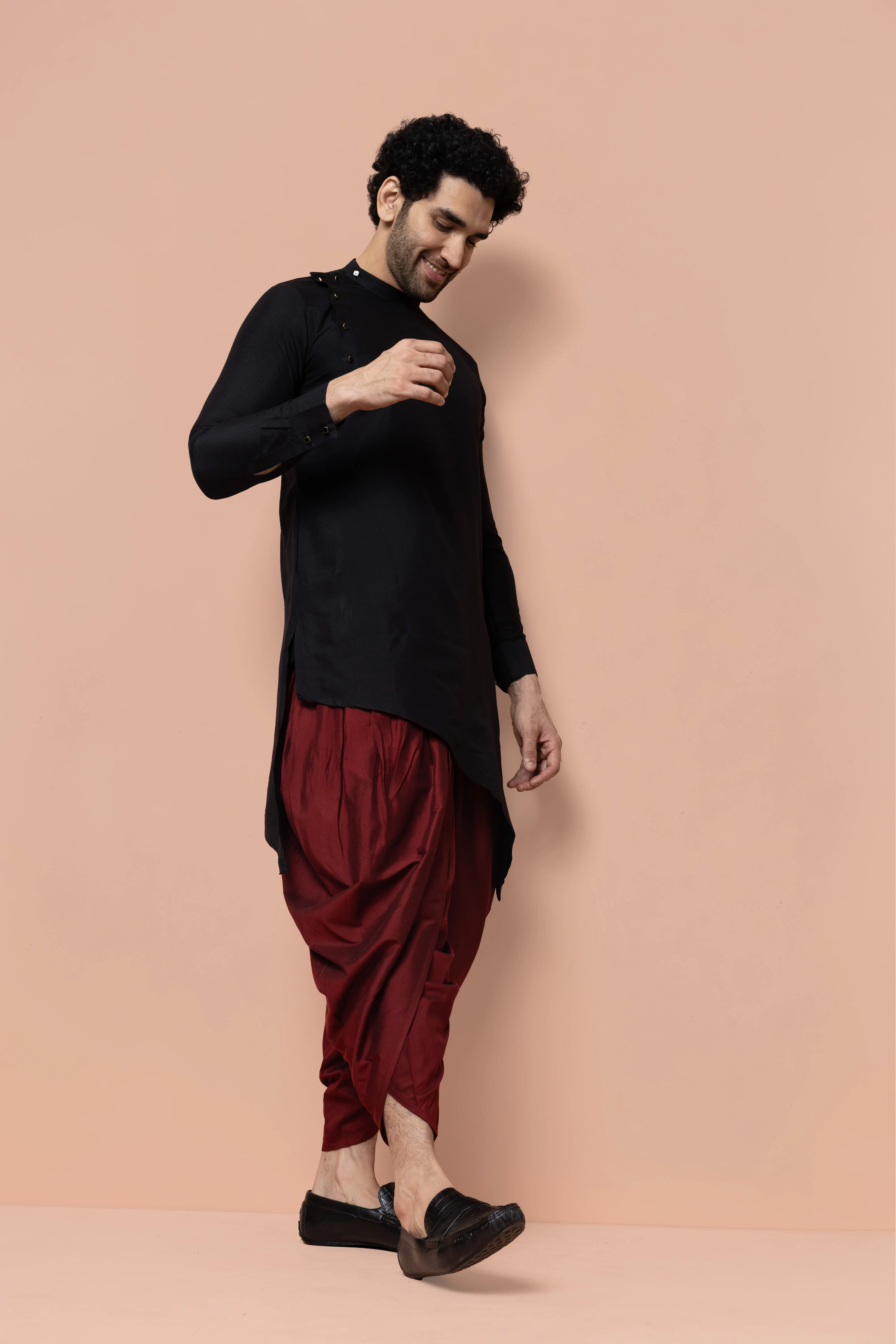 Men Black Solid Asymmetrical Kurta Dhoti Set - Image 4