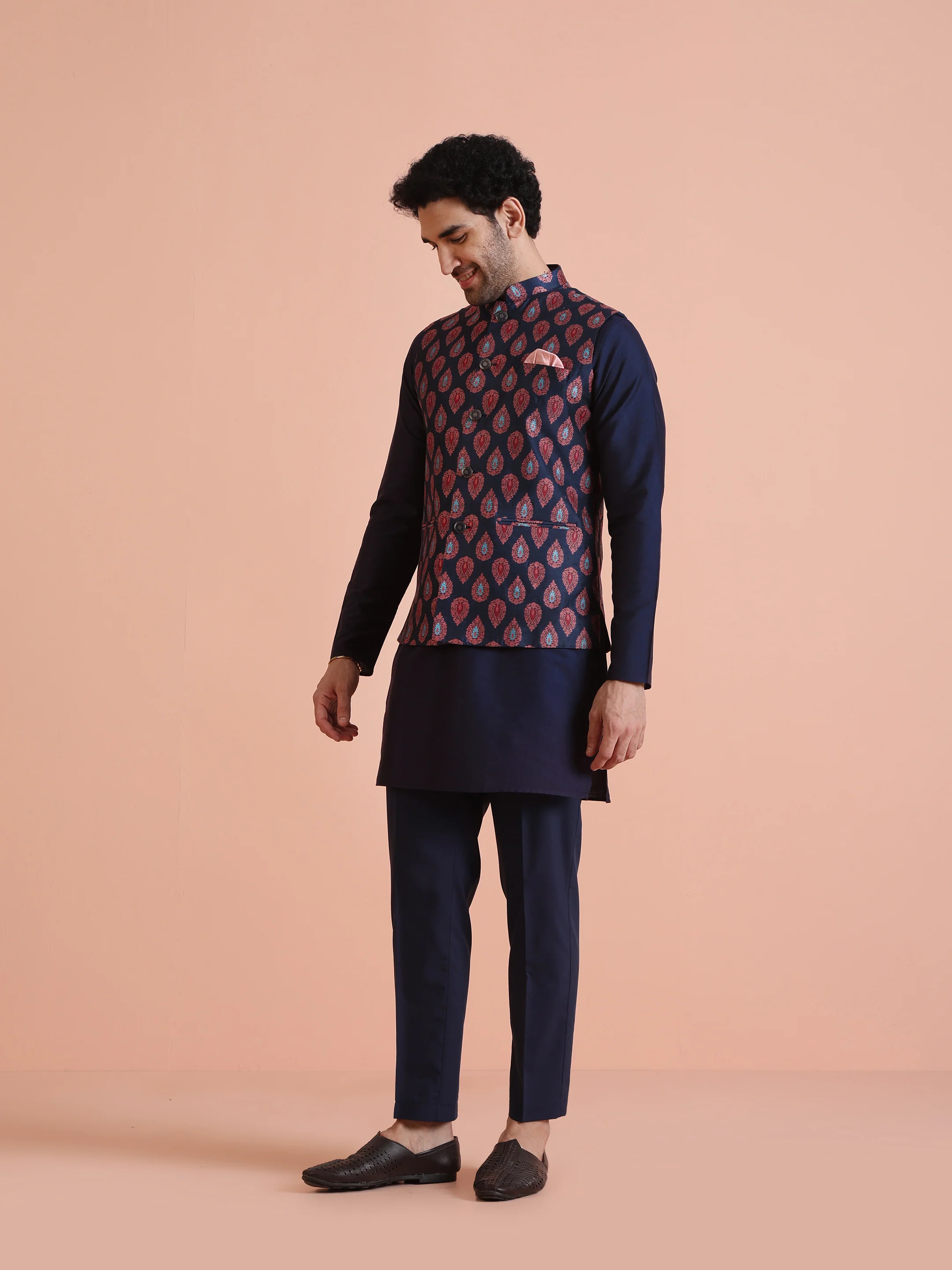 Kisah Men's Blue Woven Design Nehru Jacket - Image 3