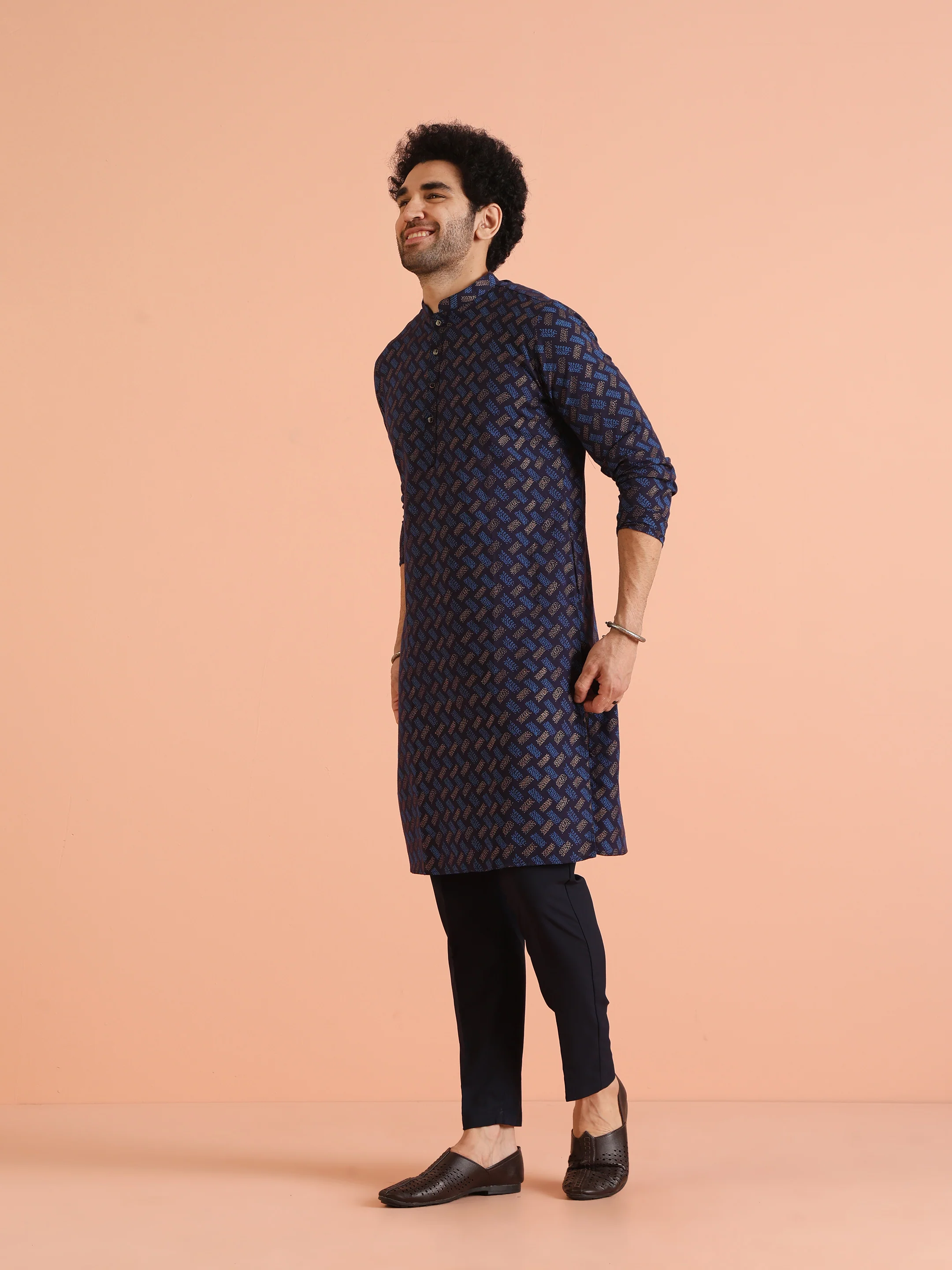 Blue Cotton Silk Printed Long Kurta - Image 2