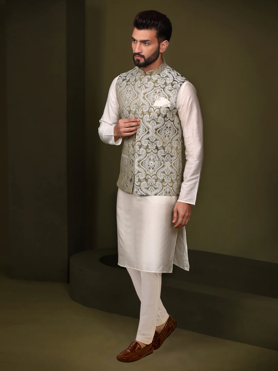 Grey Silk Woven Paisley Nehru Jacket Kurta Set - Image 3