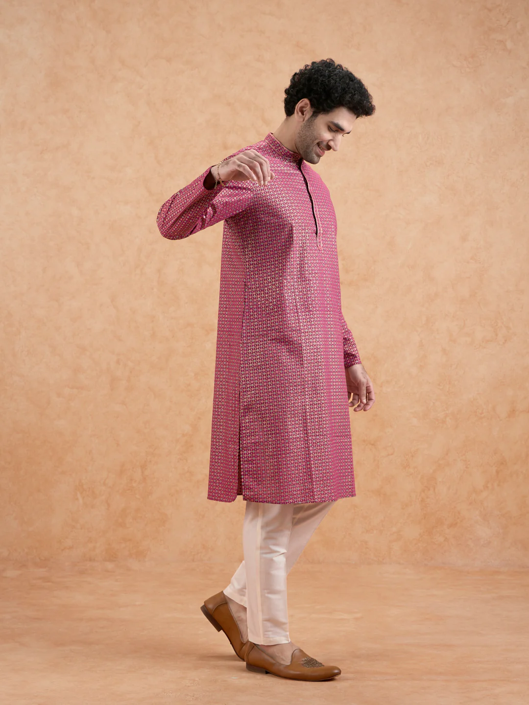 Magenta Silk Metallic Printed Long Kurta - Image 4