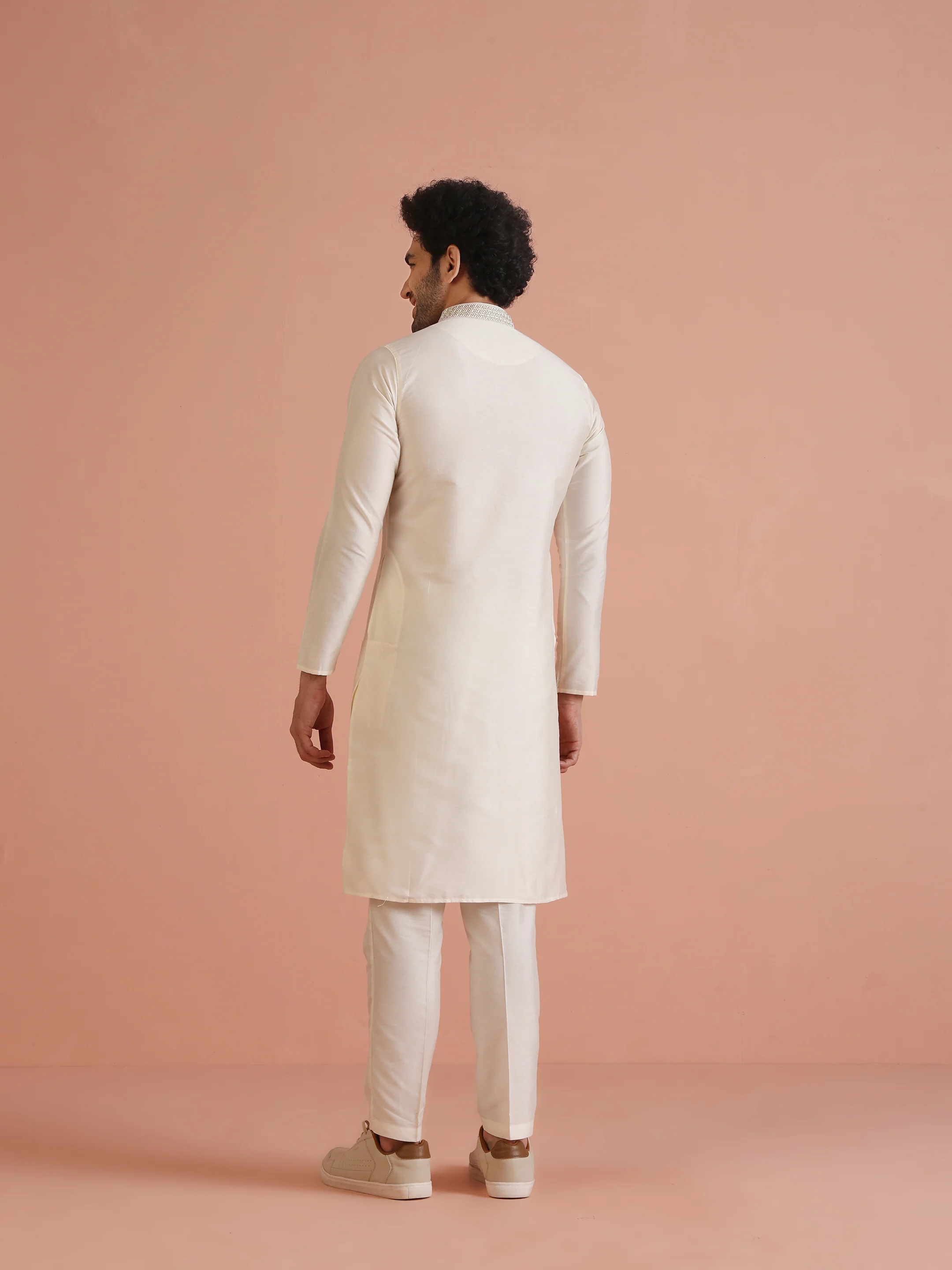 Cream Embroidered Kurta - Image 5
