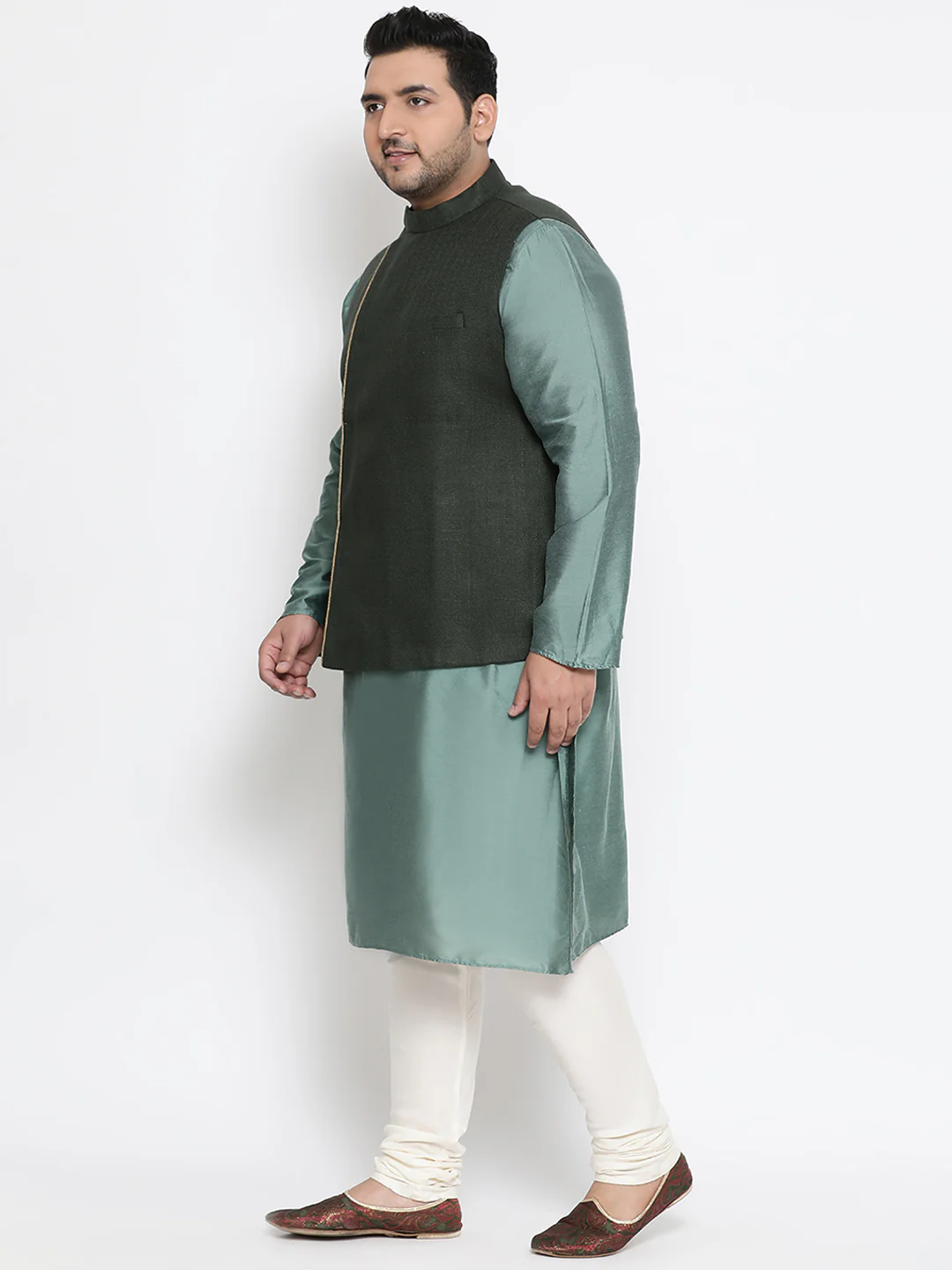 Men Black Kurta Jacket Churidar Set - Image 3