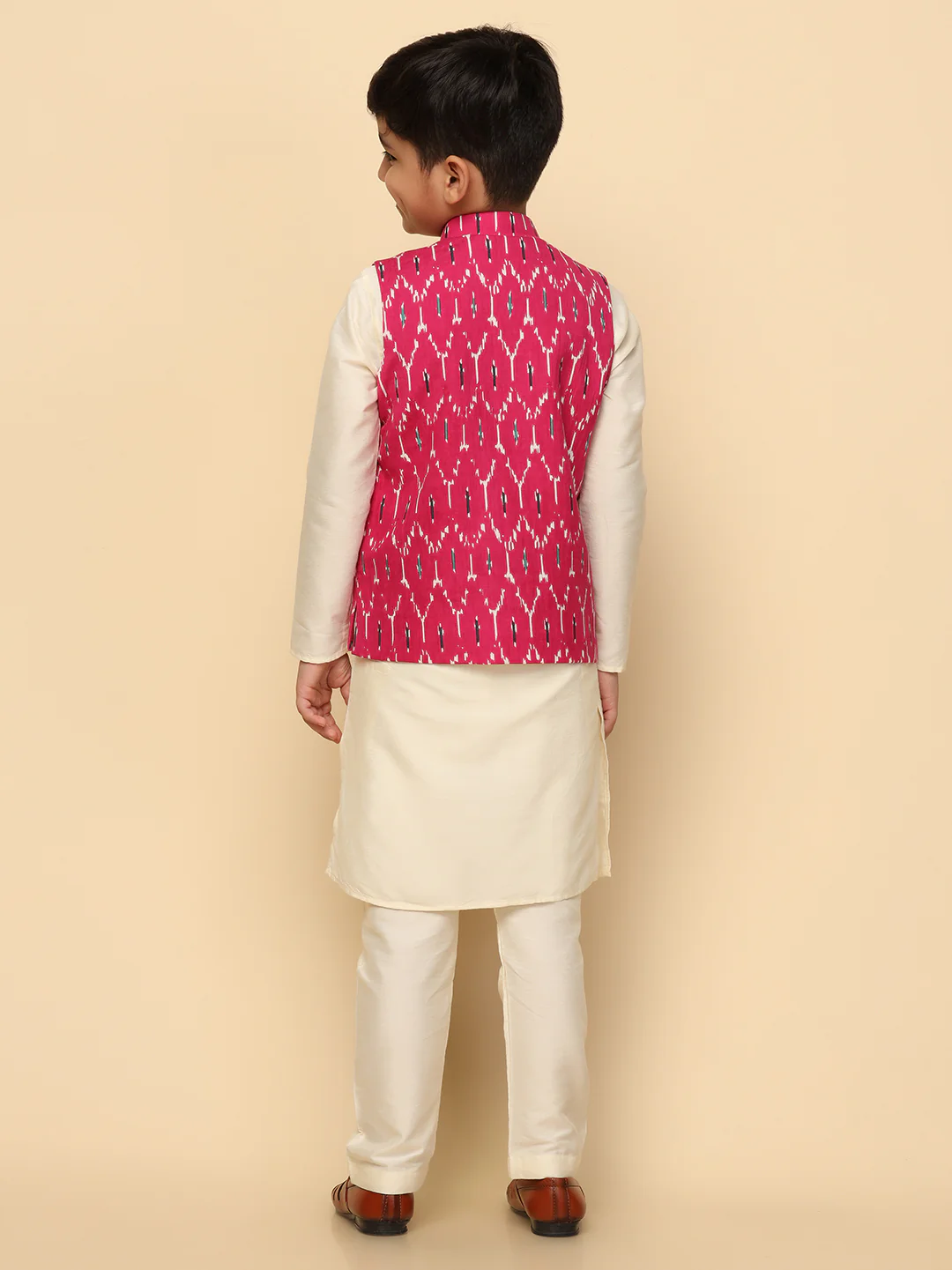 Boys Pink Kurta Jacket Pyjama Sets - Image 4
