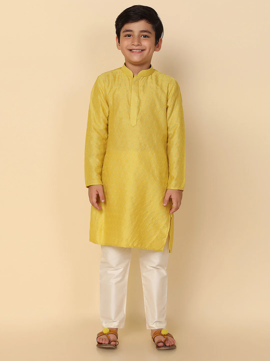 Boy's Yellow Solid Textured Kurta Churidar Set - Image 2