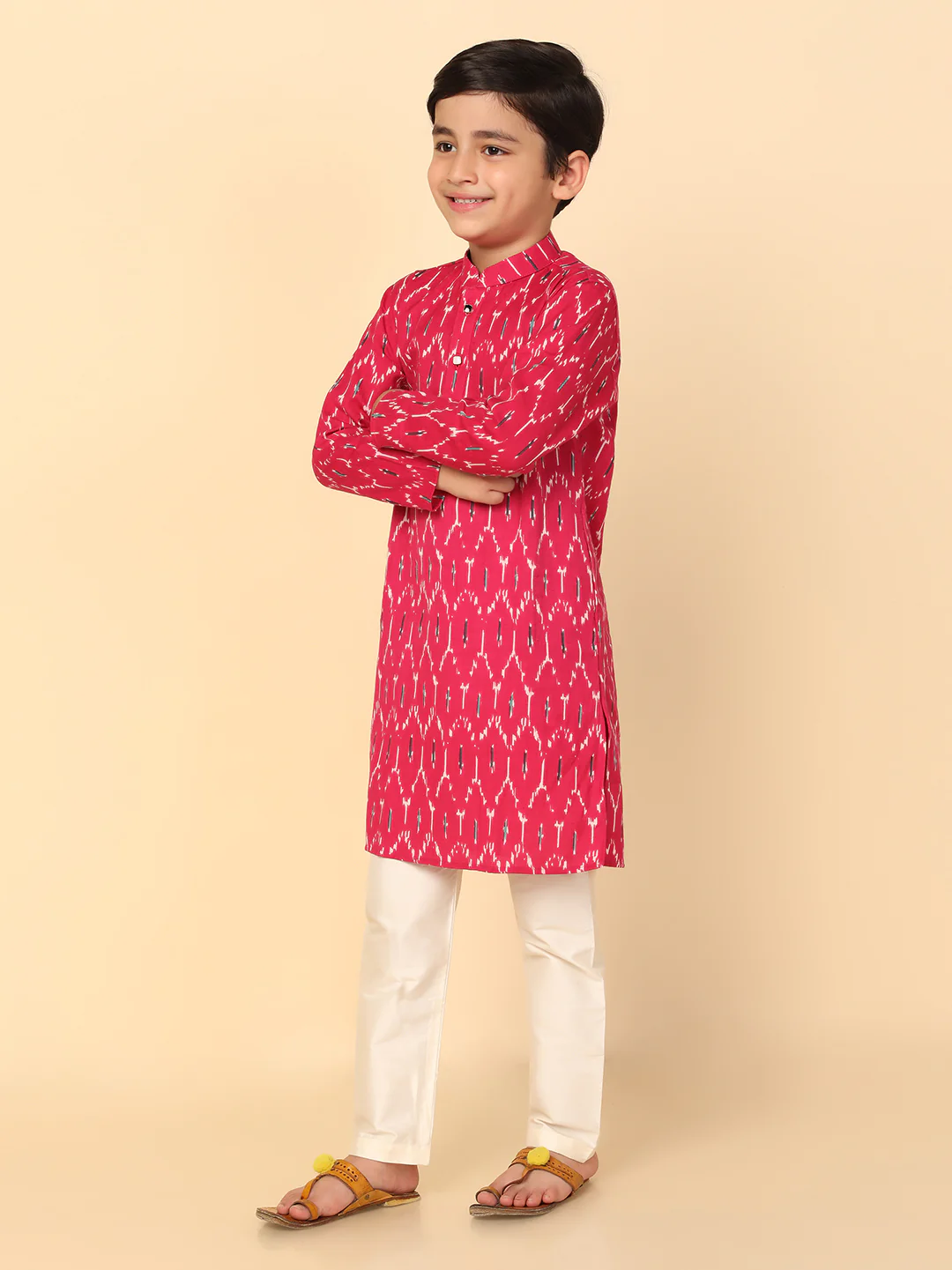 Boy's Pink Printed Kurta - Image 2